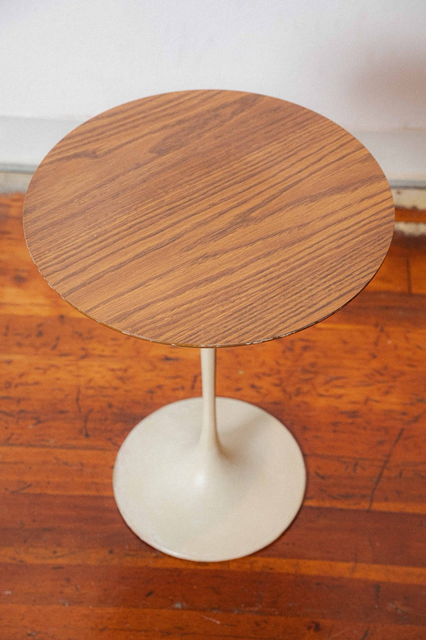 1960s Tulip Side Table by Eero Saarinen for Knoll