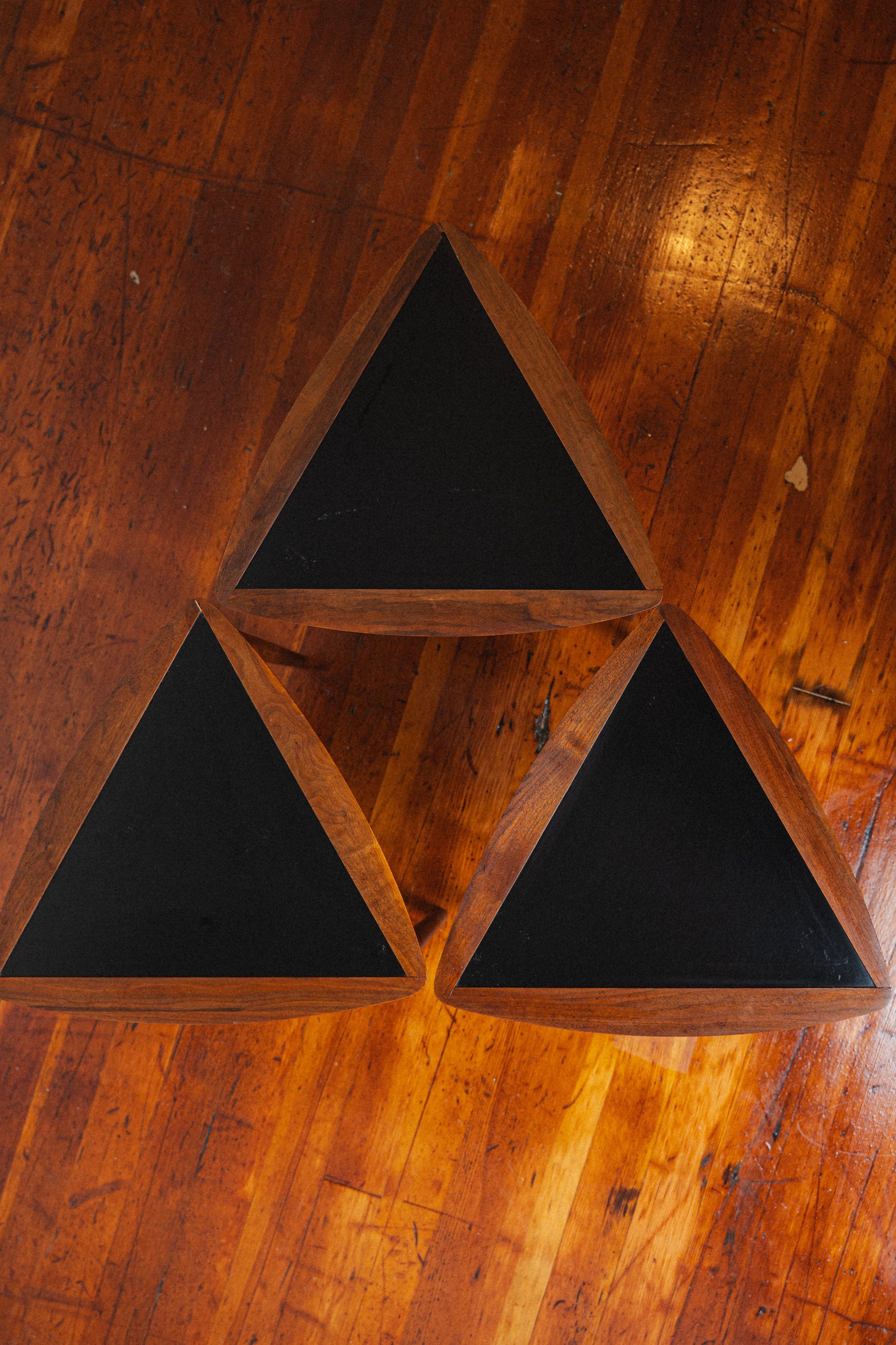 “Guitar Pick” Nesting Side Tables by Arthur Umanoff