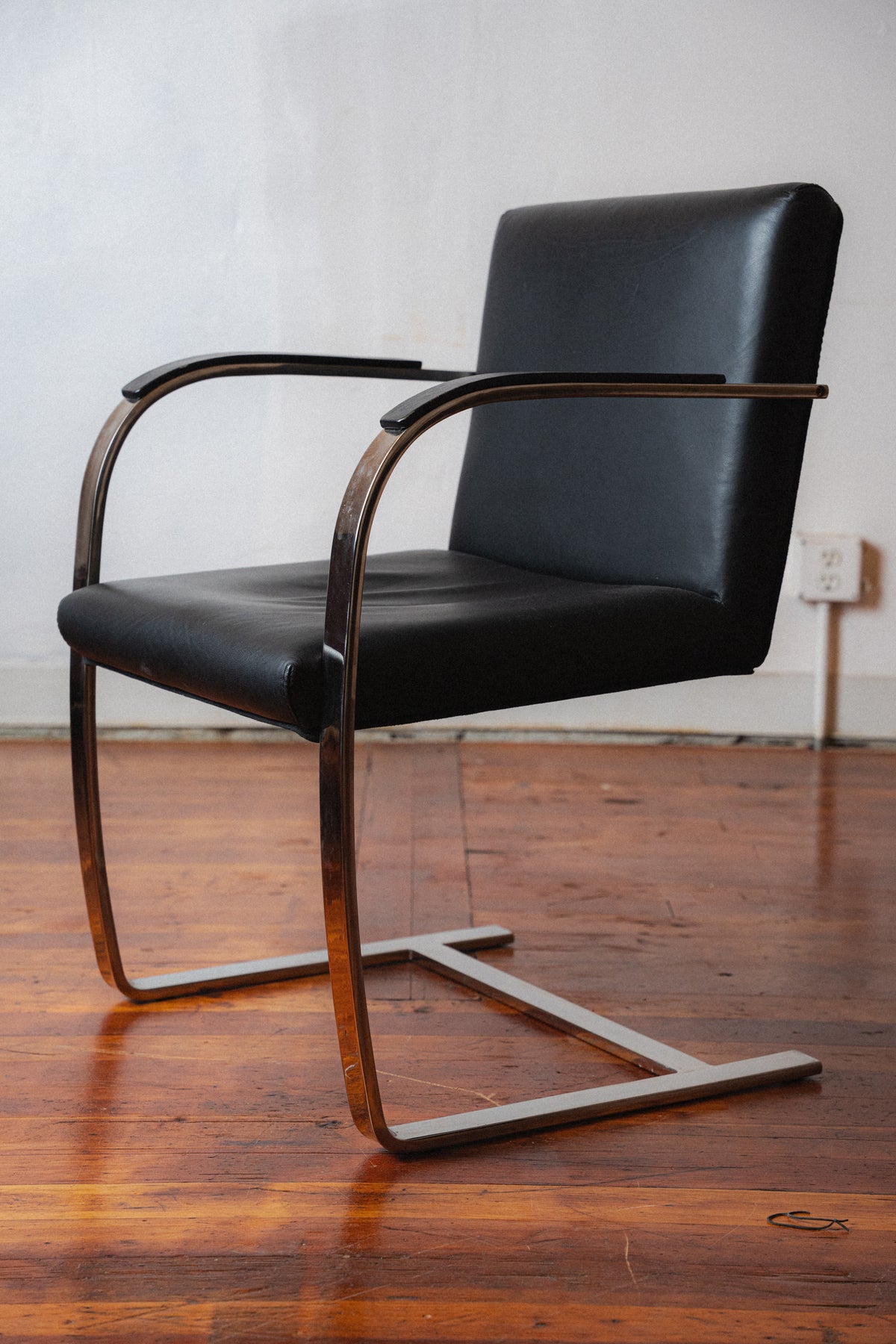 Mies Van Der Rohe "BRNO" Style Chair