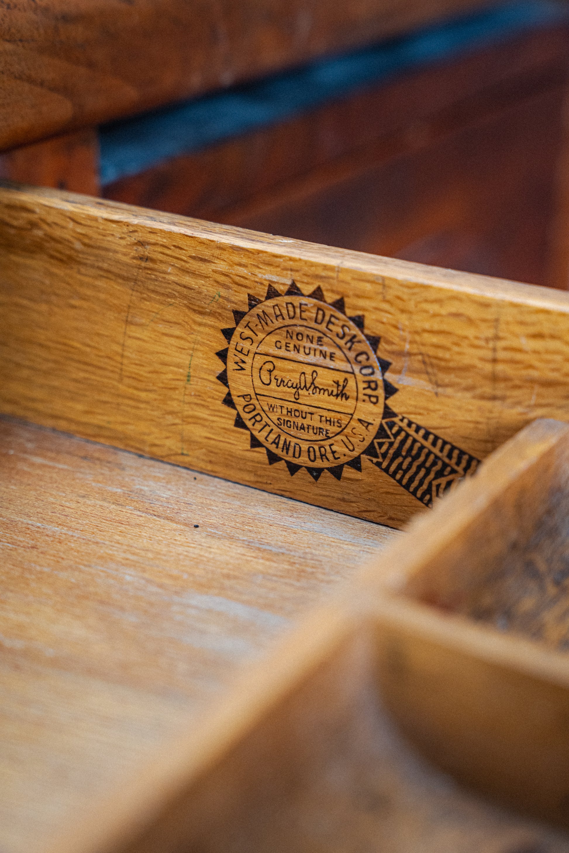 Early 20th Century Travertine-topped Mahogany Desk