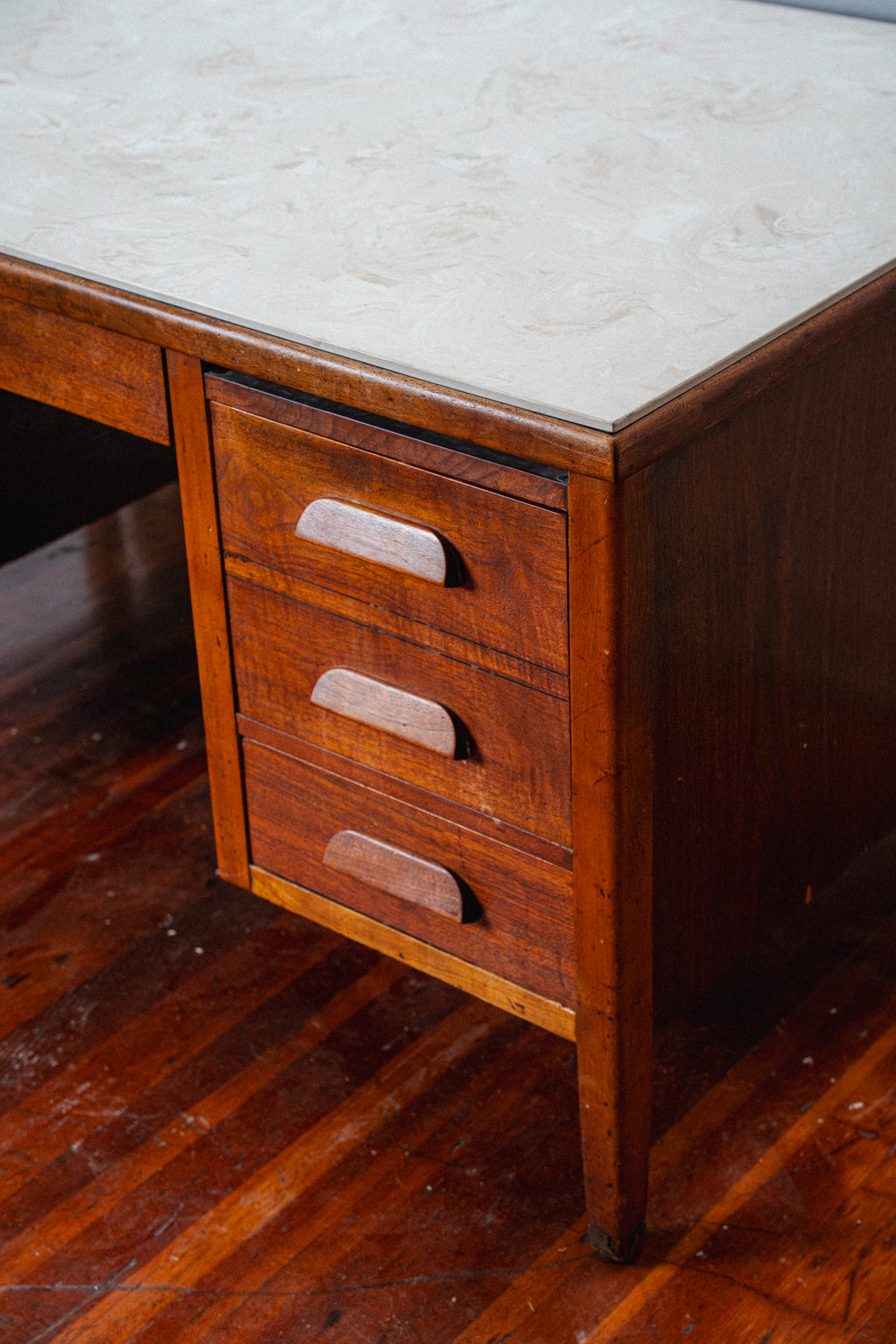 Early 20th Century Travertine-topped Mahogany Desk