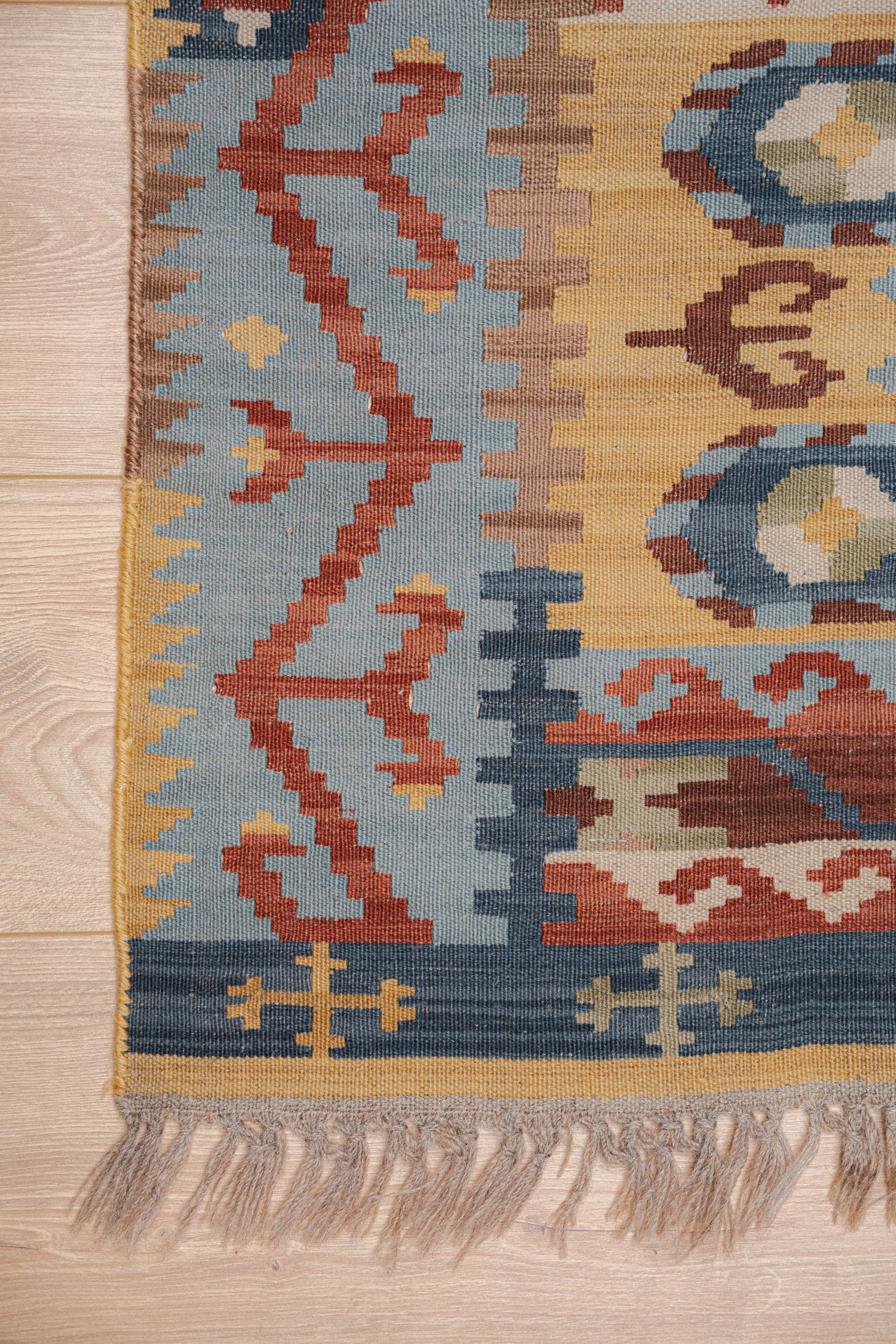 Kilim Rug 5x8'