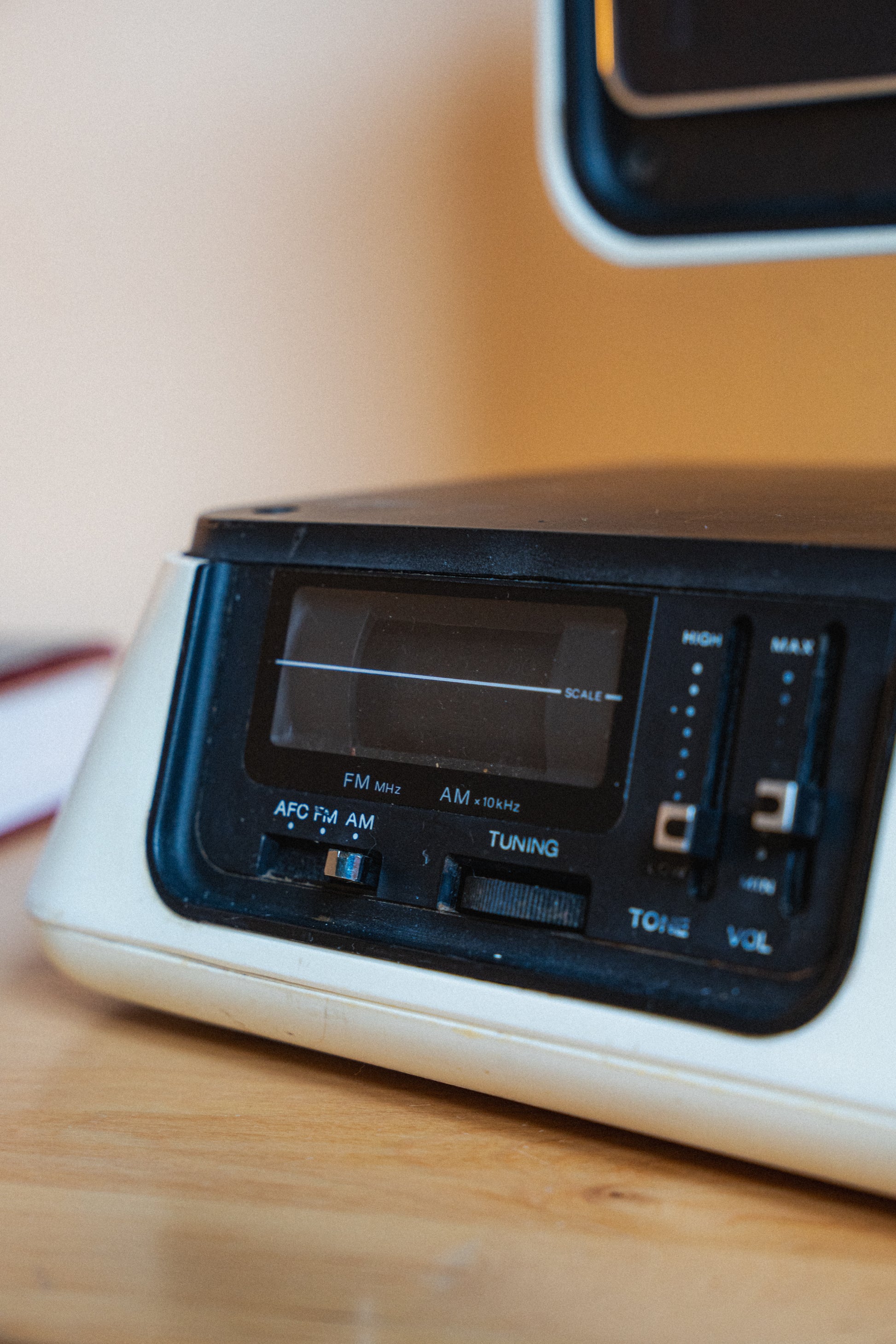 JVC Videocapsule TV Model 3100R