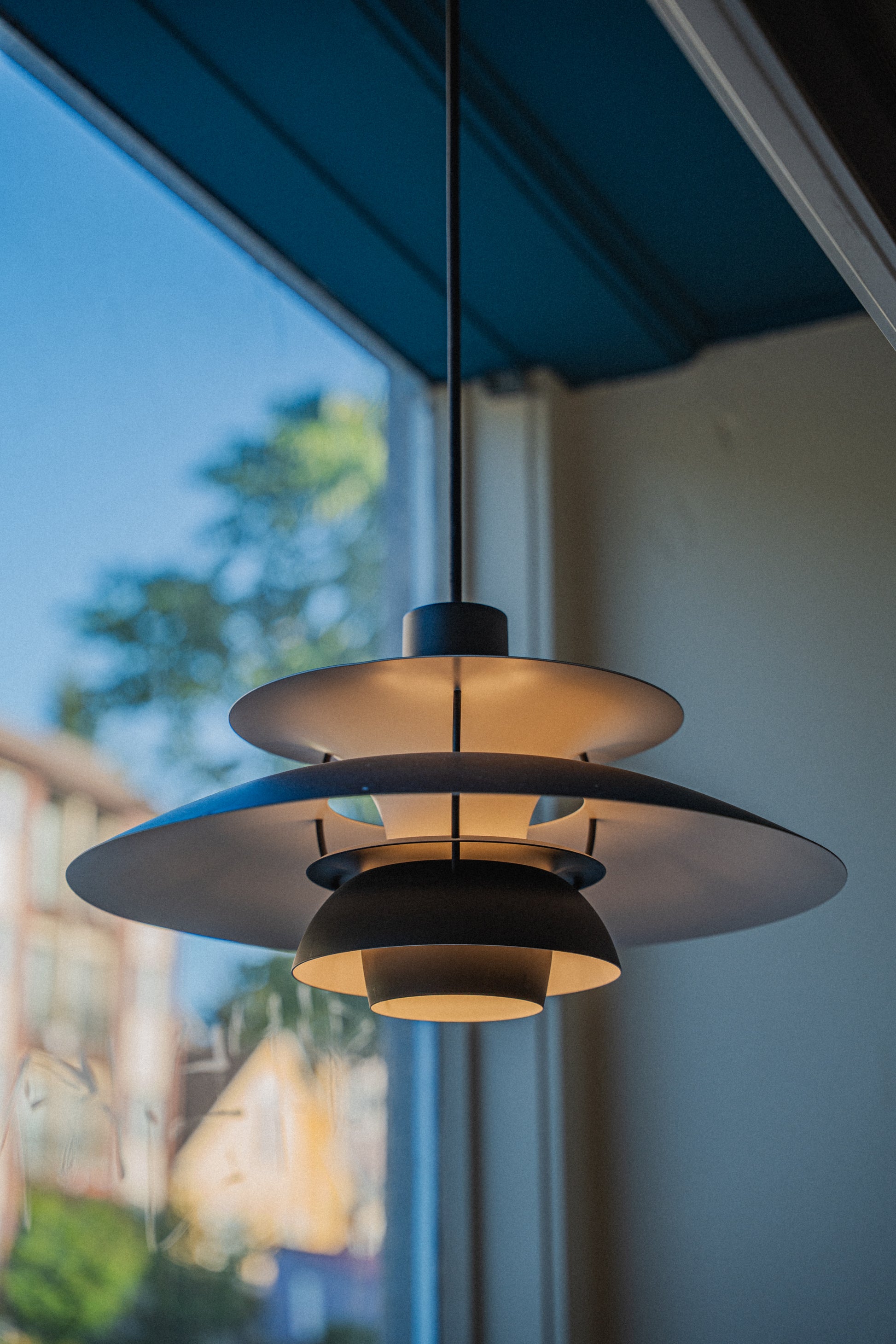 PH5 Pendant Lamp by Louis Poulsen