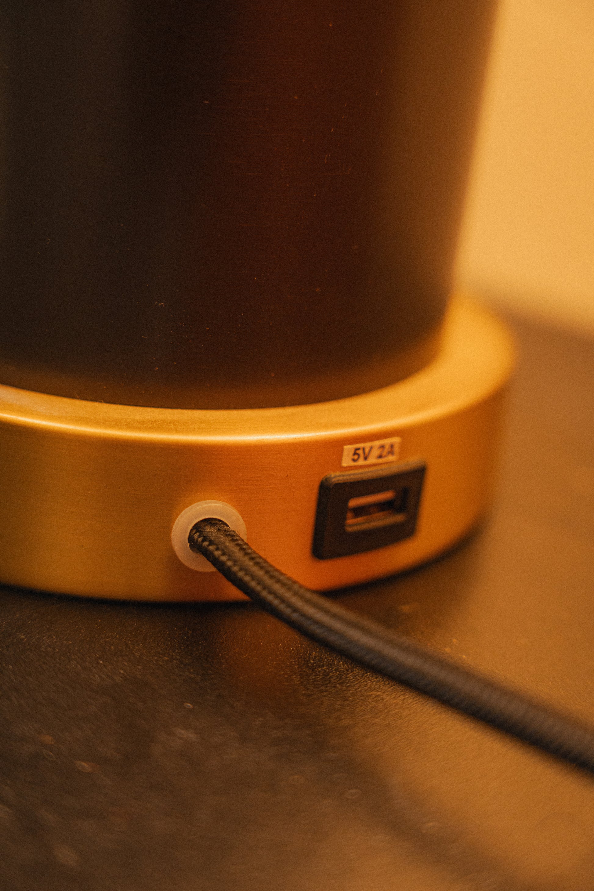 Pillar Metal USB Lamp