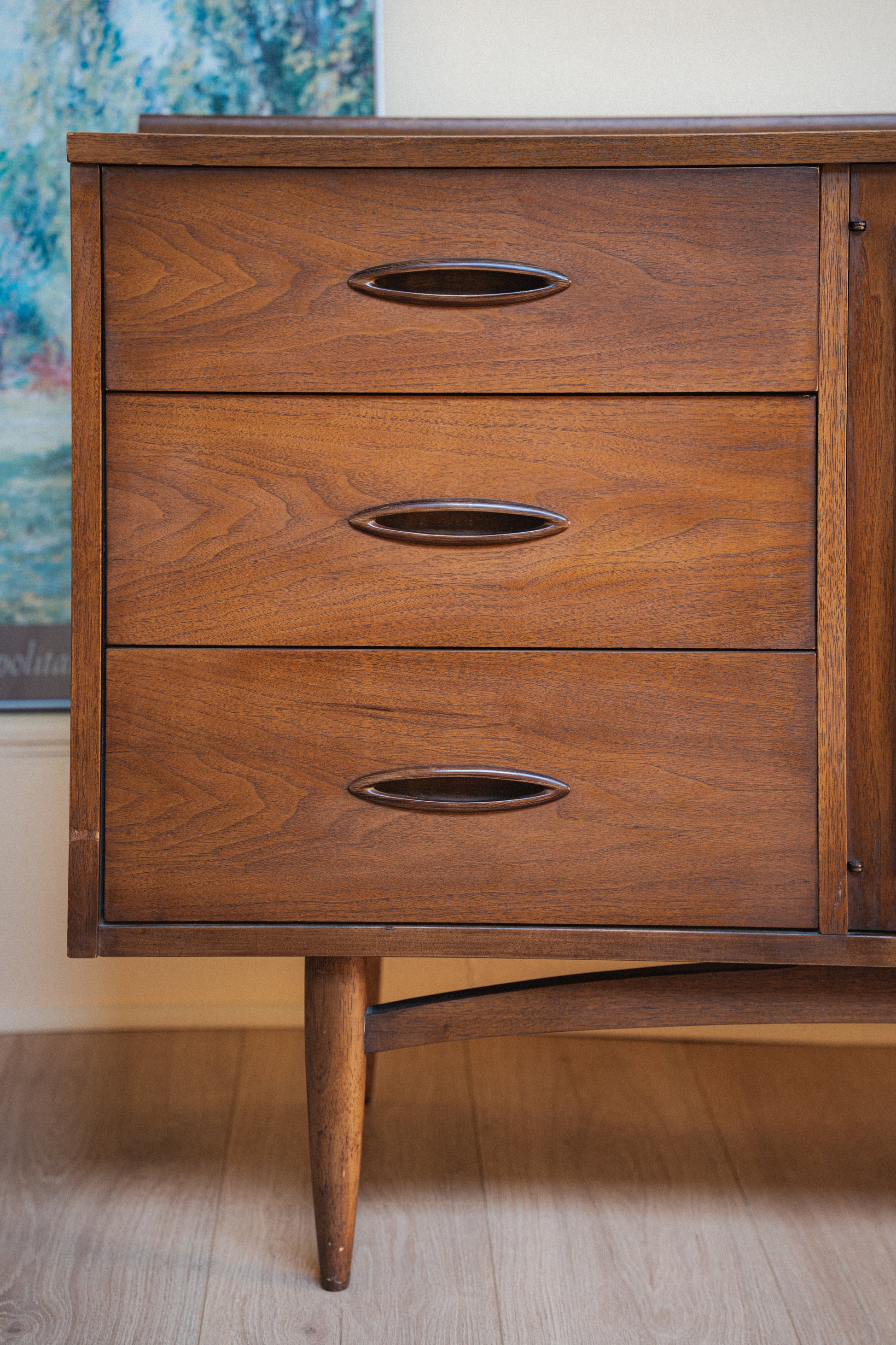 Sculptra Low Dresser by Broyhill