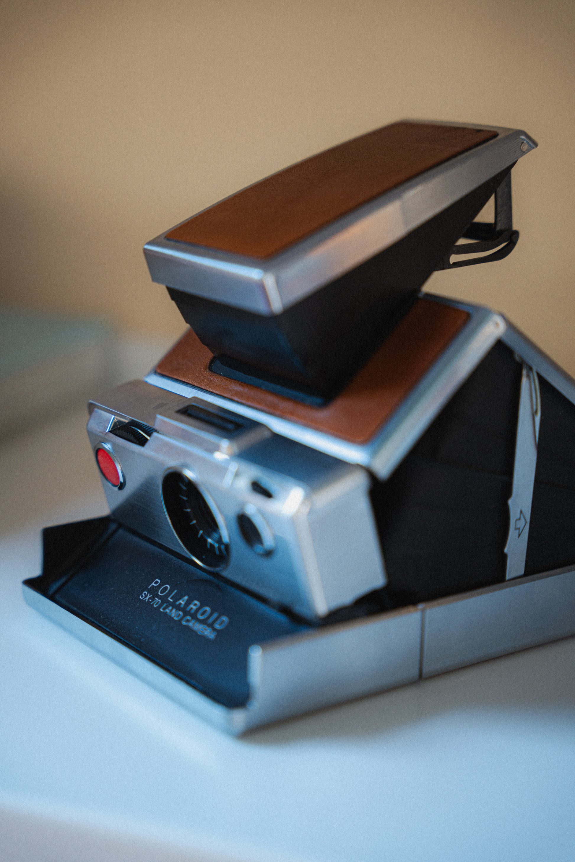 Polaroid SX-70 with Original Box / Packaging