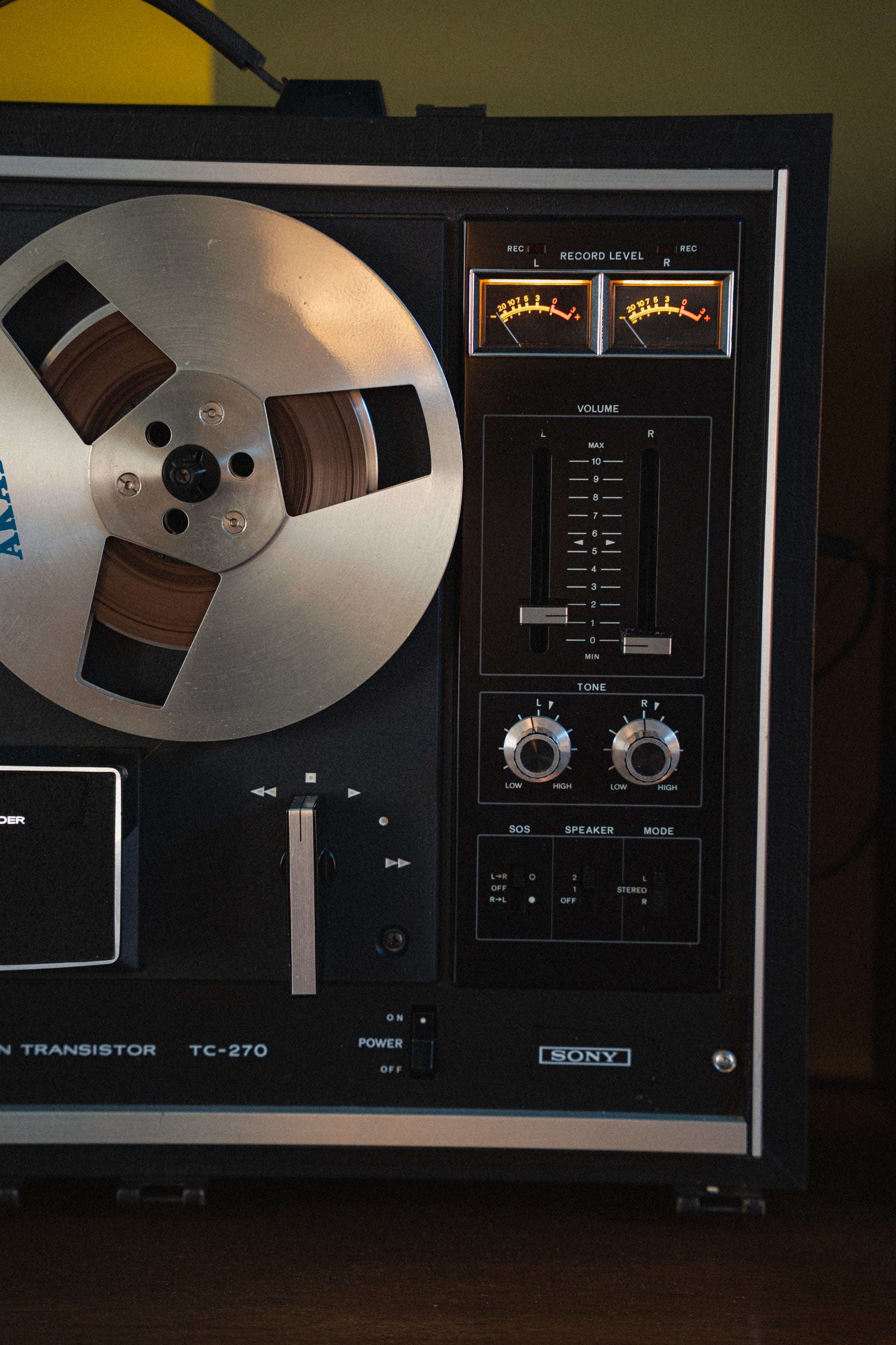 Sony TC-270 Fully Restored Reel to Reel including Rare AKAI Metal Reel