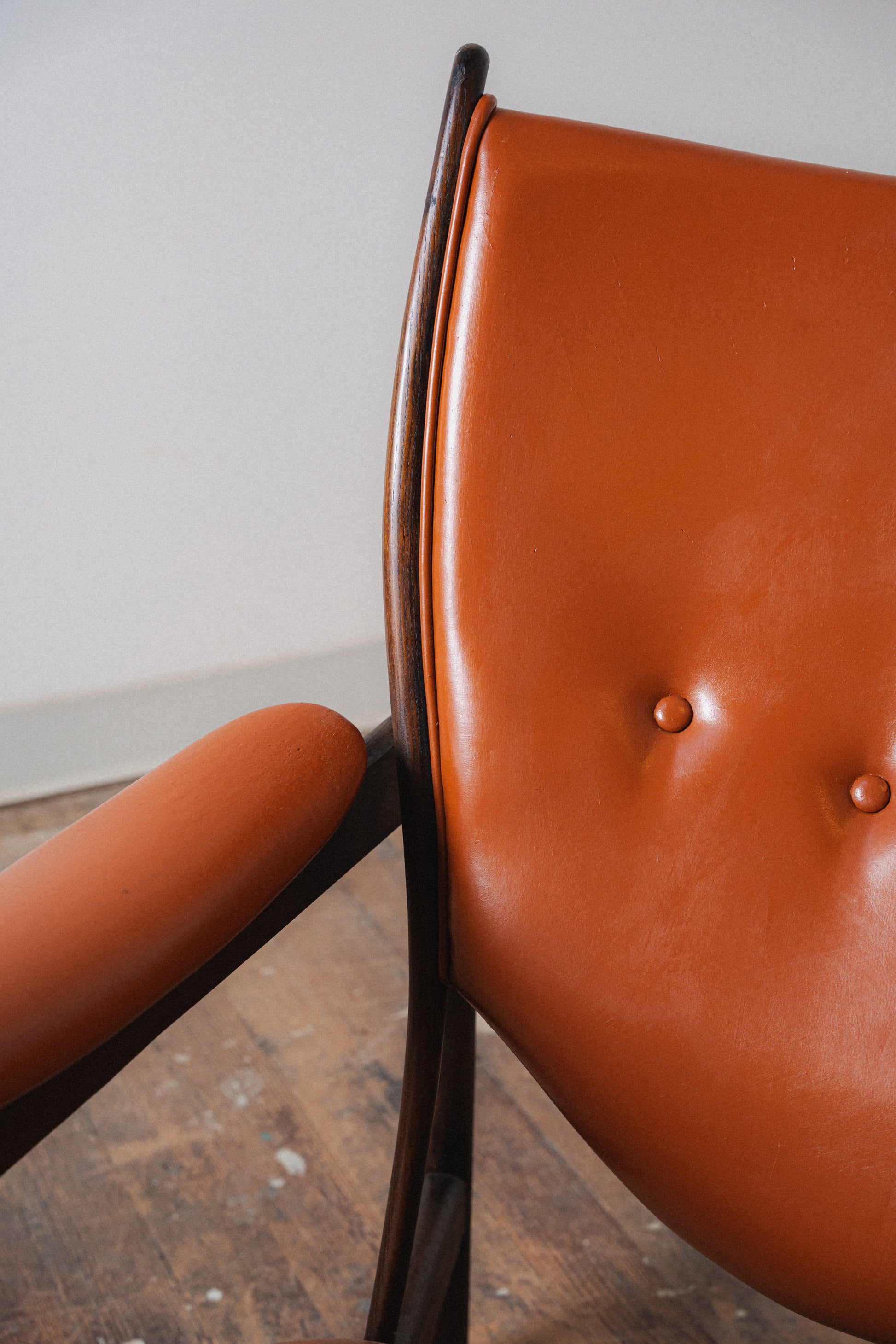 Chieftain-Style Chair by New Pacific Direct