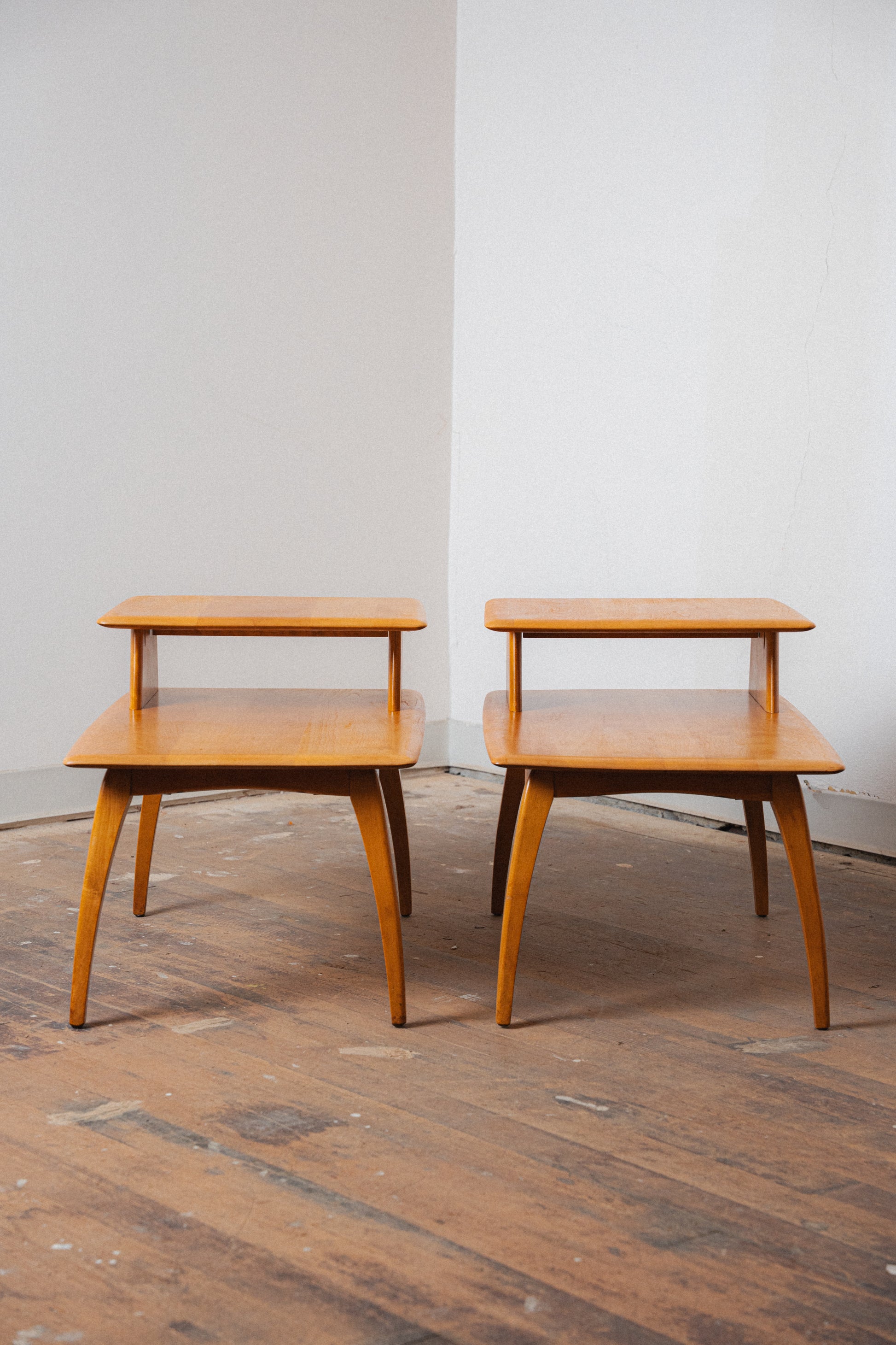 Pair of Restored Tiered Side Tables by Heywood-Wakefield