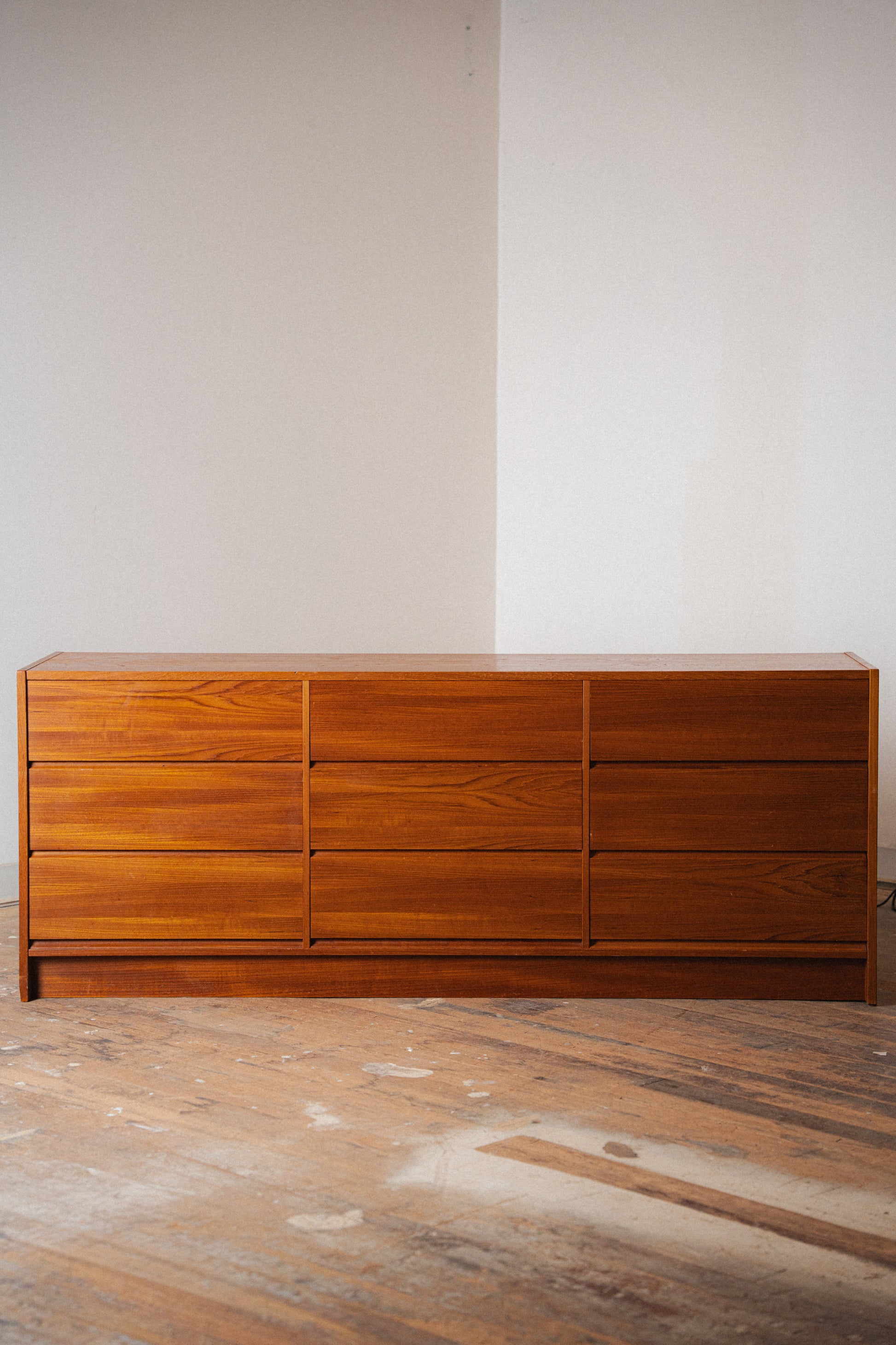 Danish Teak Dovetail 9-Drawer Dresser by Del-Teet