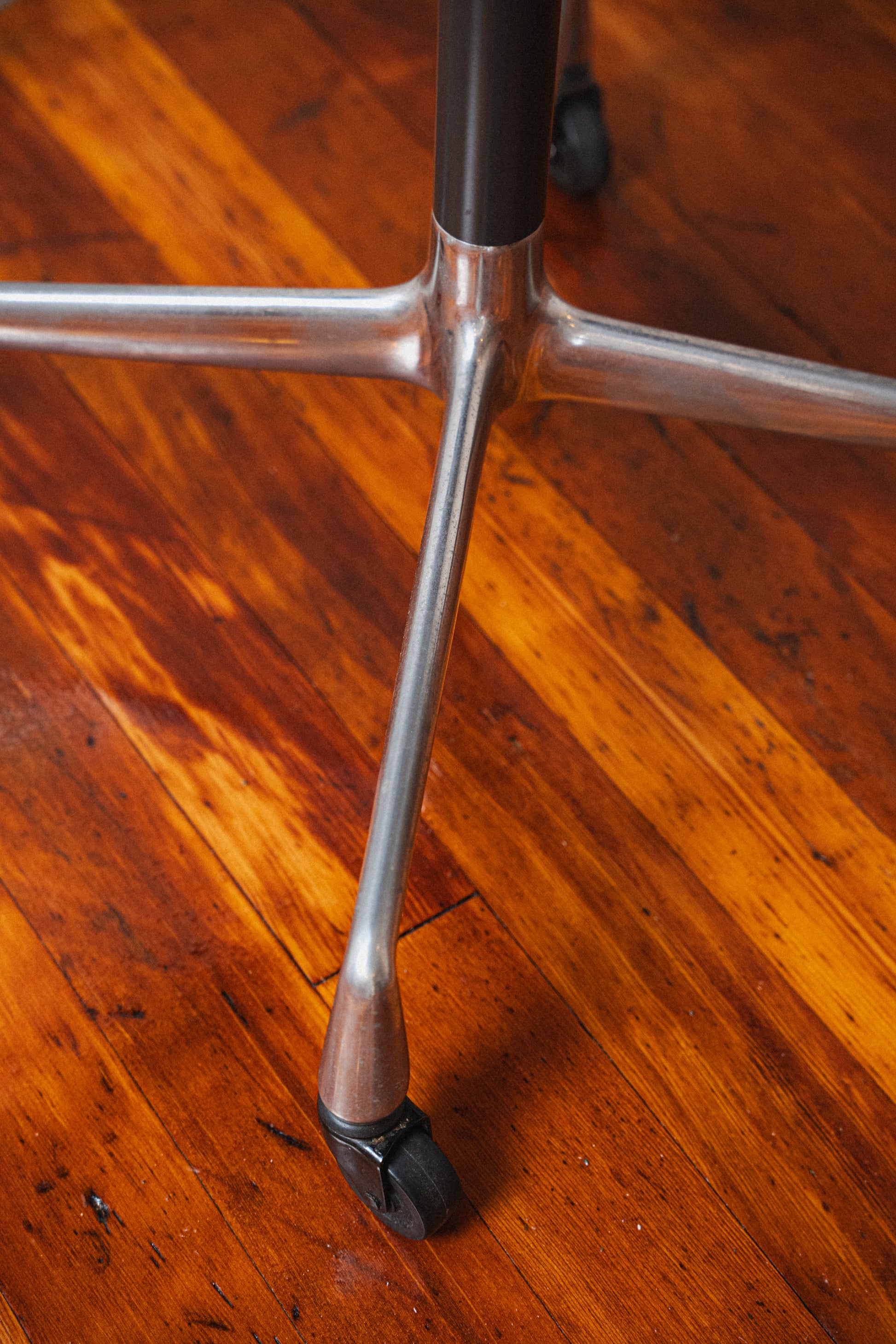 Eames Herman Miller Square Rolling Side Table