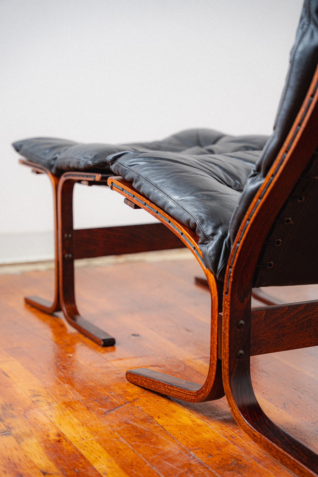 Black & Rosewood Siesta Chair by Ingmar Relling for Westnofa
