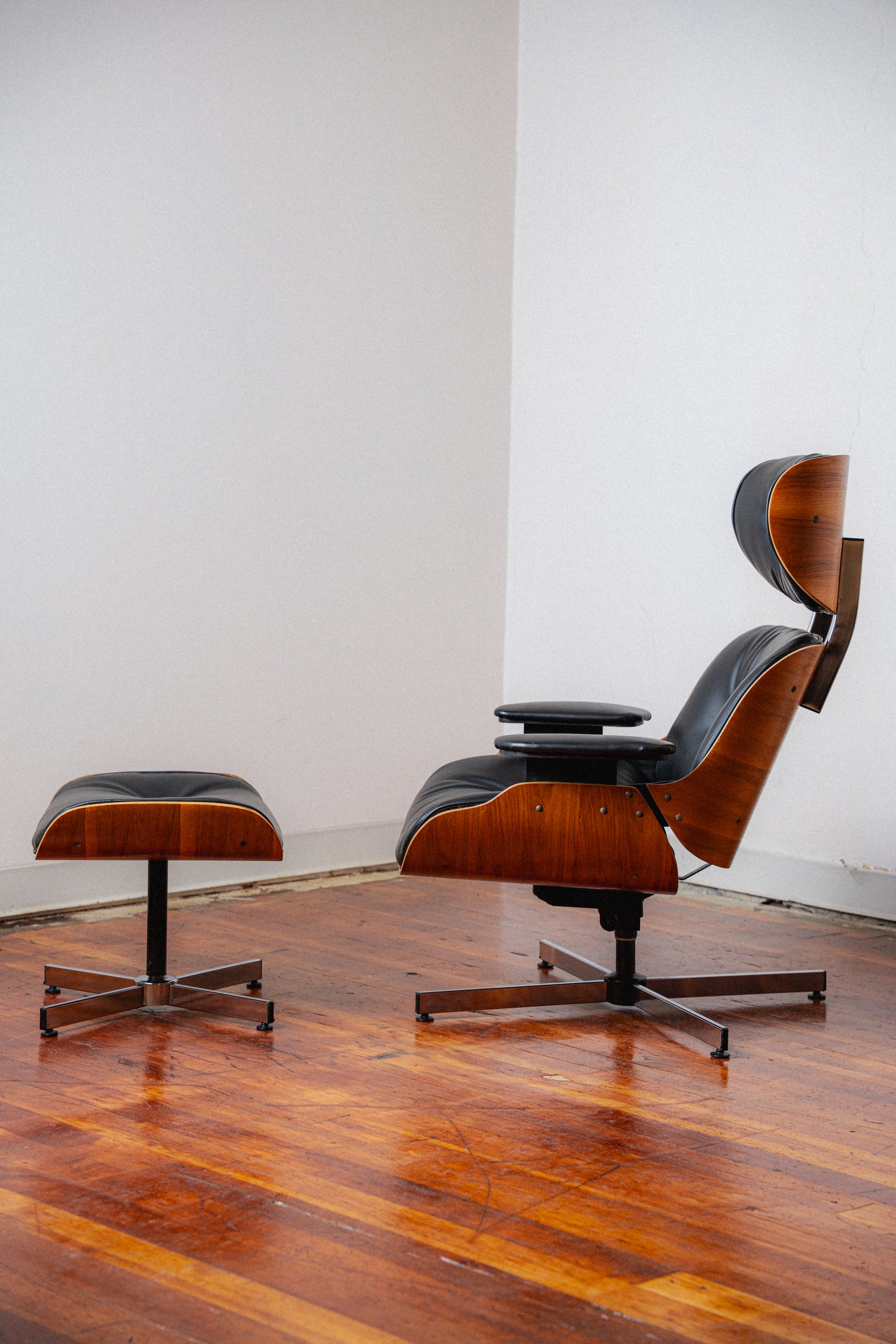 Plycraft Eames-Style Chair