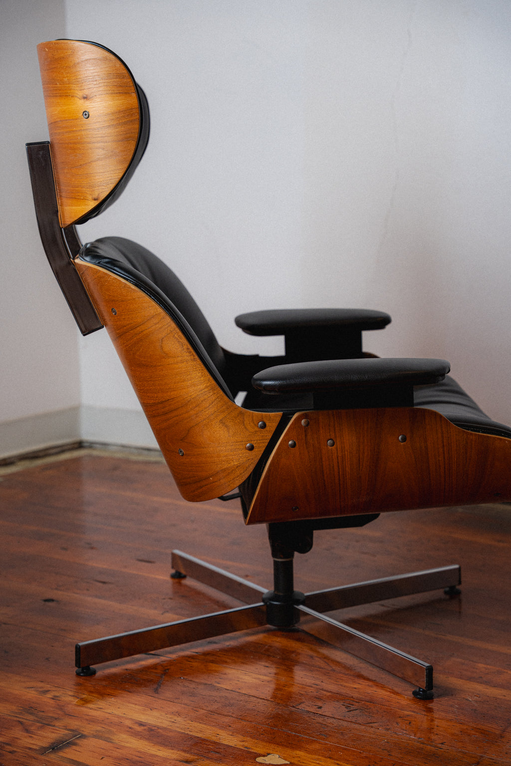 Plycraft Eames-Style Chair