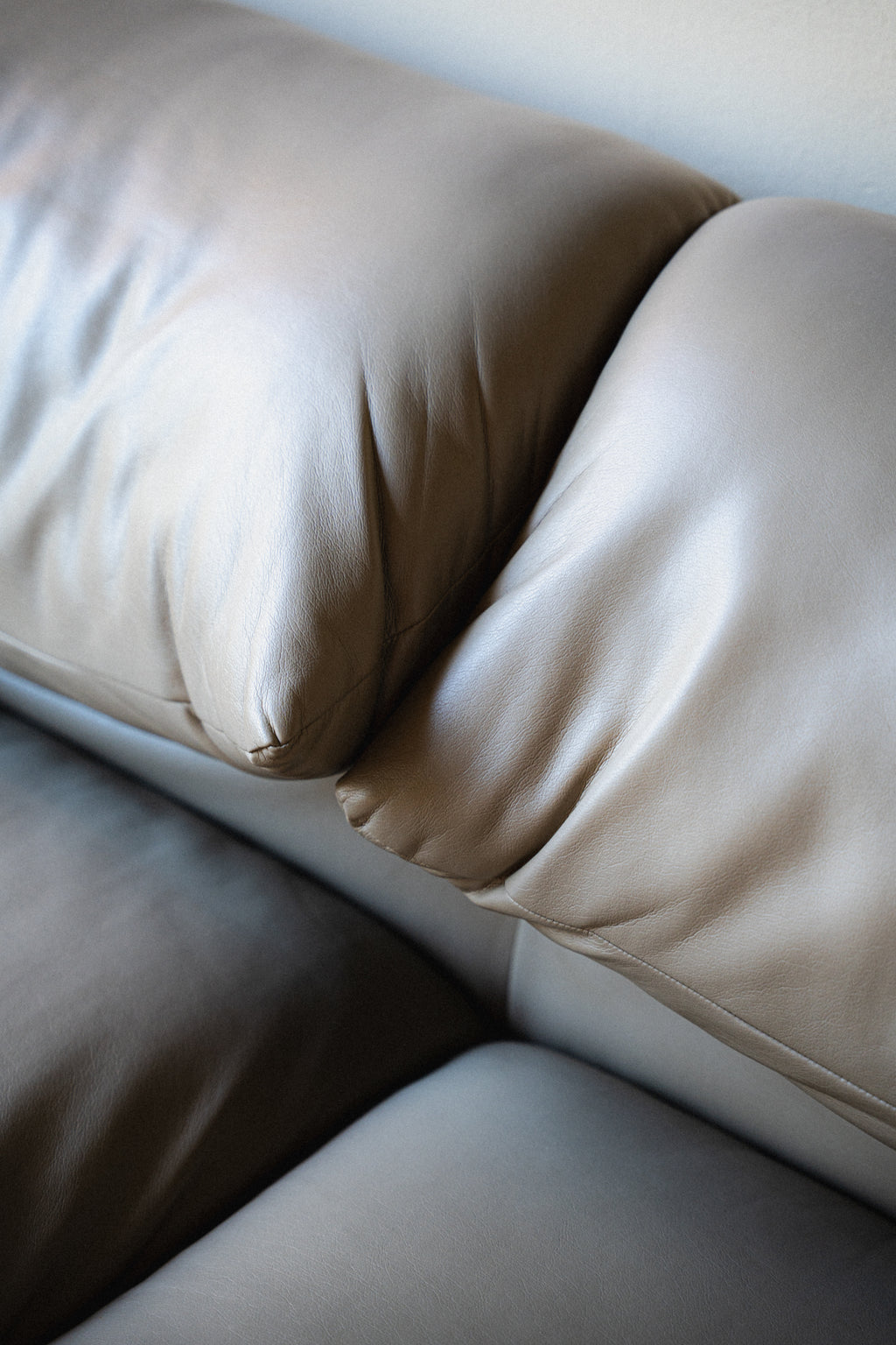 Maralunga Sofa by Vico Magistretti for Cassina