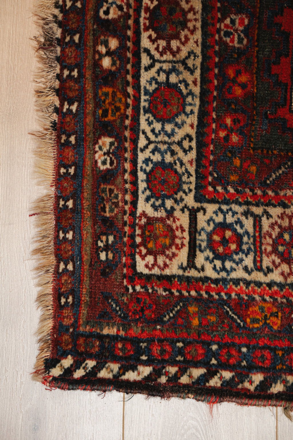 Antique Khamseh Rug 6.5 x 10'