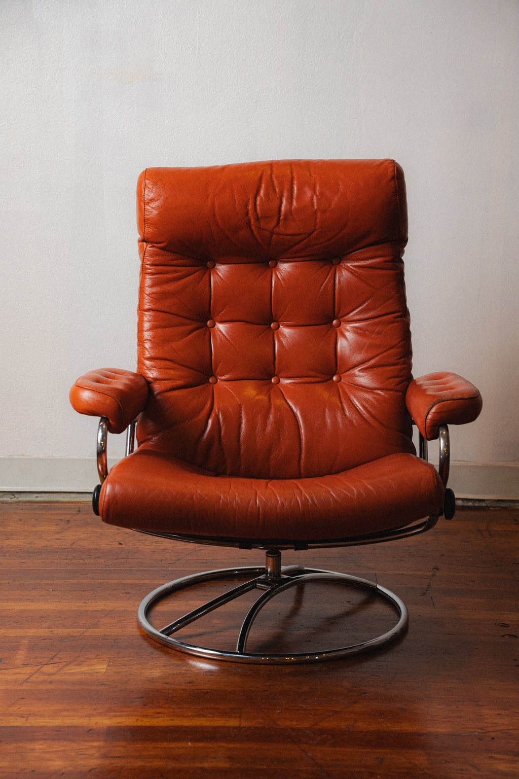 Ekornes Stressless Lounge Chair + Ottoman