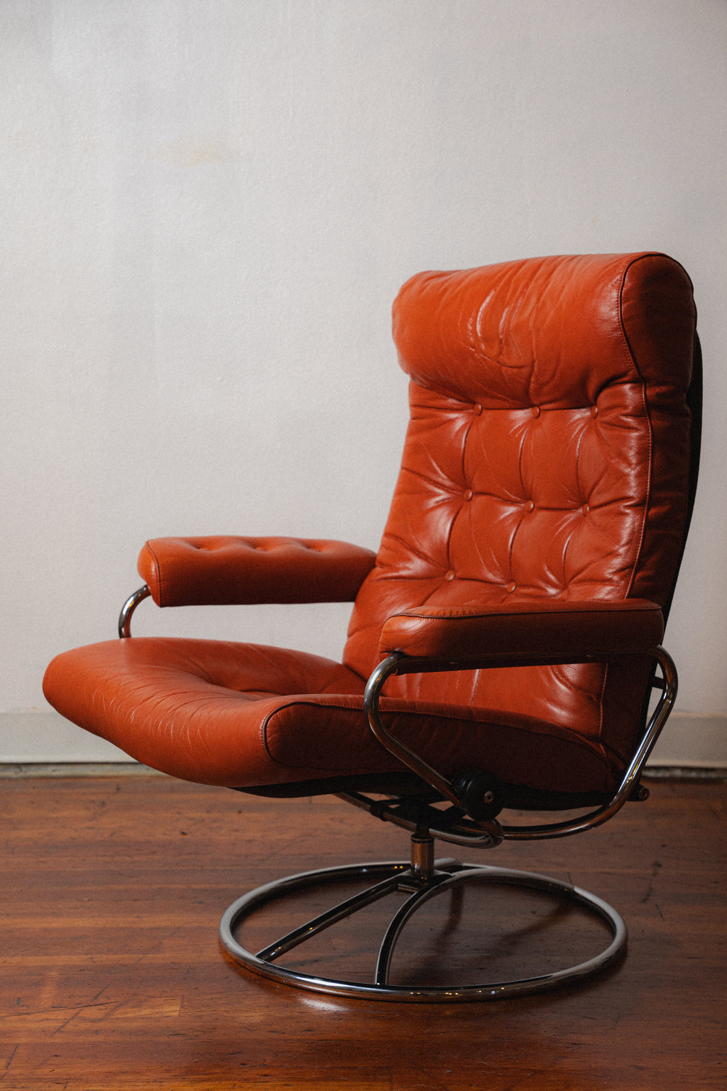 Ekornes Stressless Lounge Chair + Ottoman