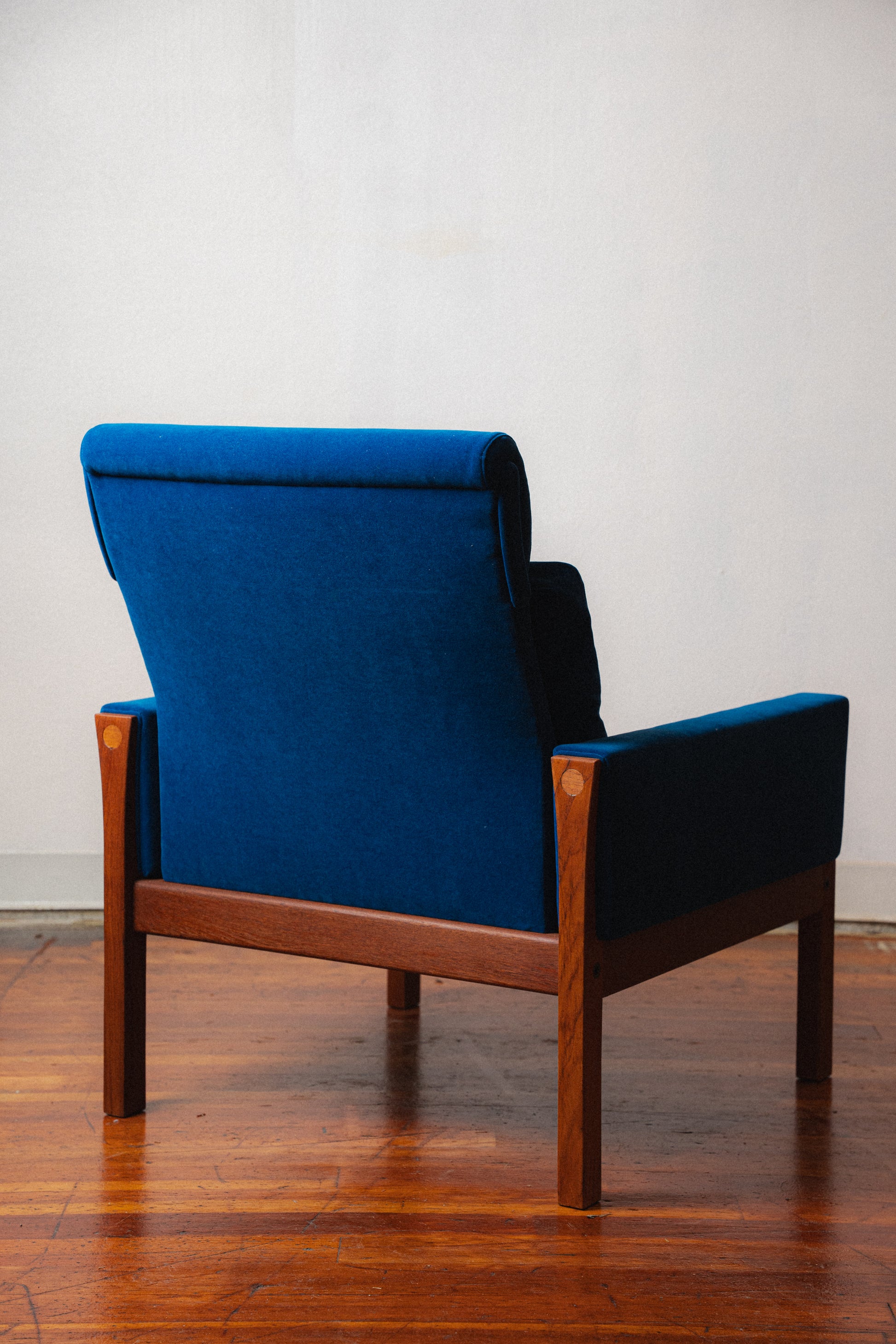 Hans Wegner AP 62 Highback Lounge Chair in Teak for AP Stolen