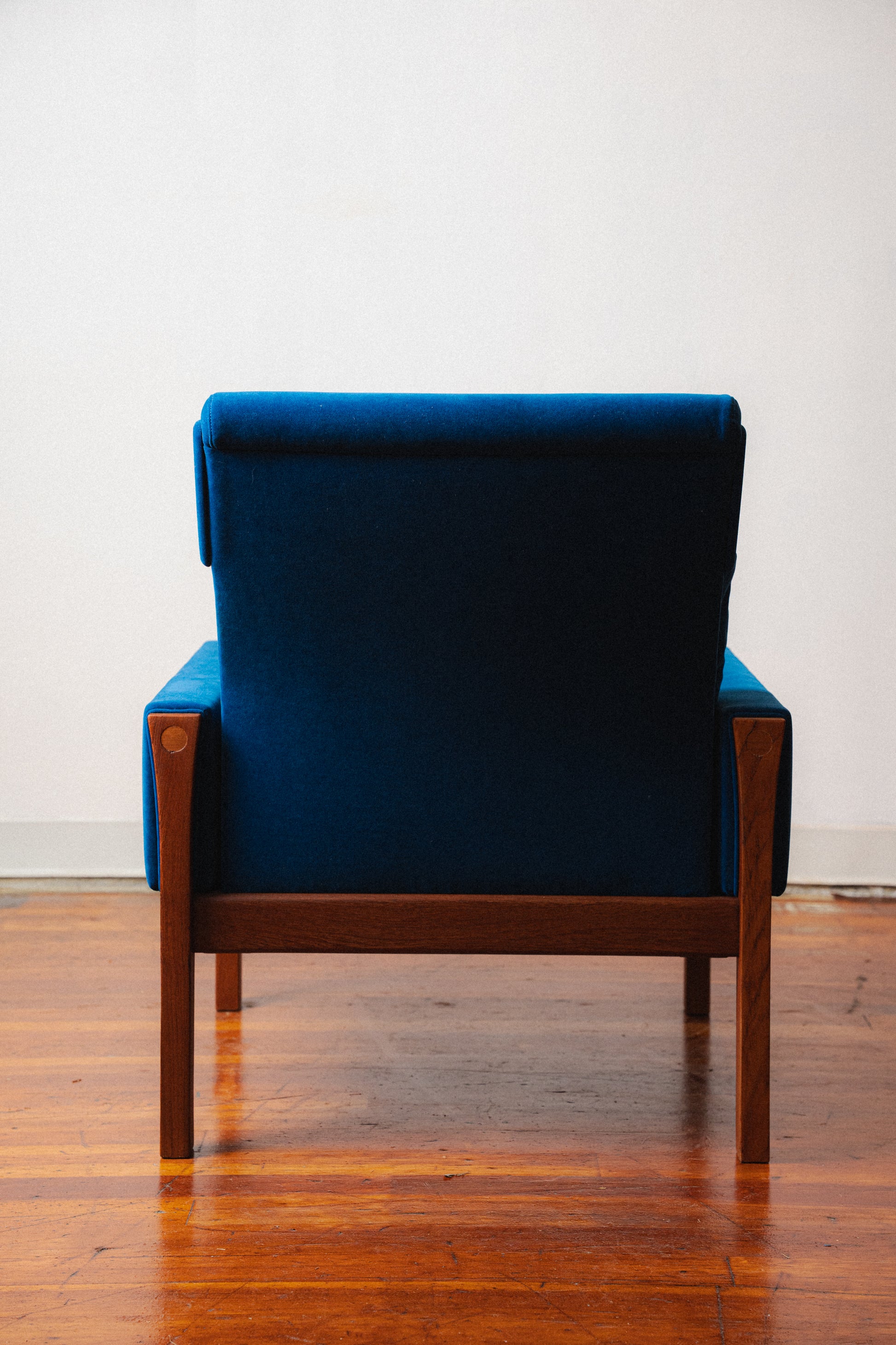 Hans Wegner AP 62 Highback Lounge Chair in Teak for AP Stolen