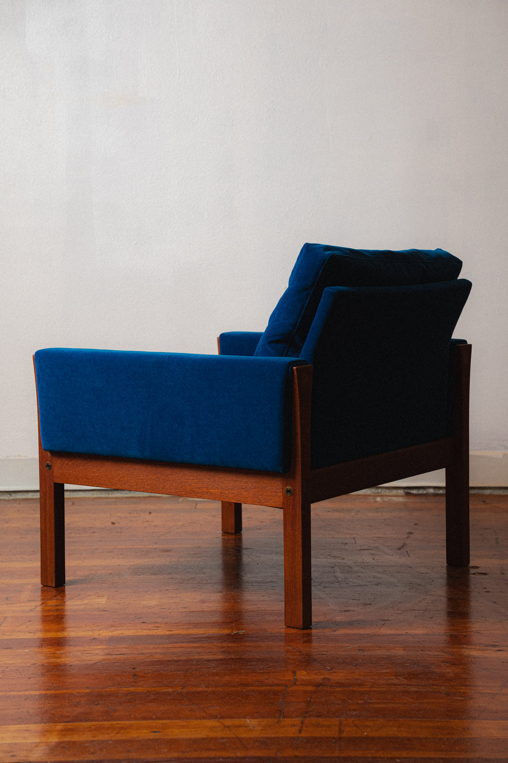 Hans Wegner AP 63 Lounge Chair in Teak for AP Stolen