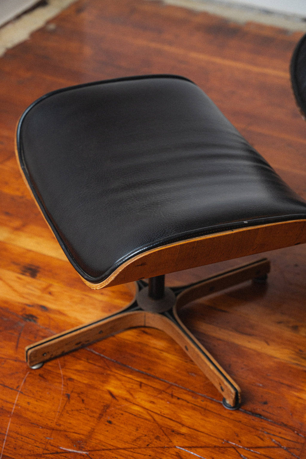 Mr. Chair w/ Ottoman by George Mulhauser for Plycraft