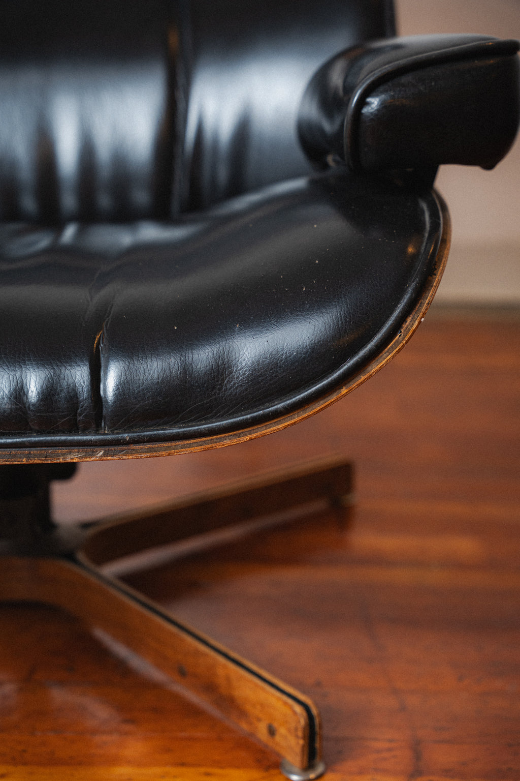 Mr. Chair w/ Ottoman by George Mulhauser for Plycraft