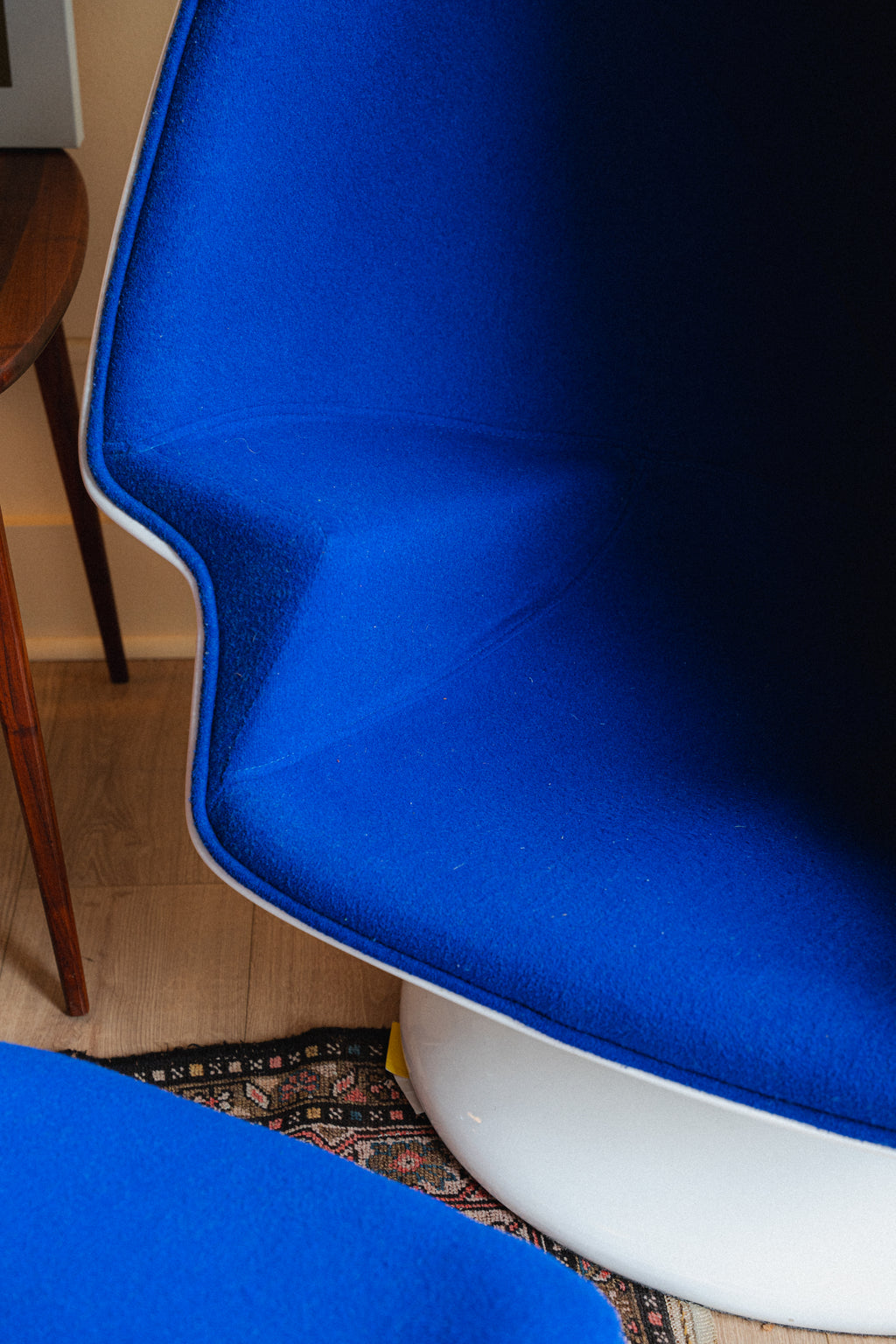 Atomic Era Egg Chair w/ Ottoman