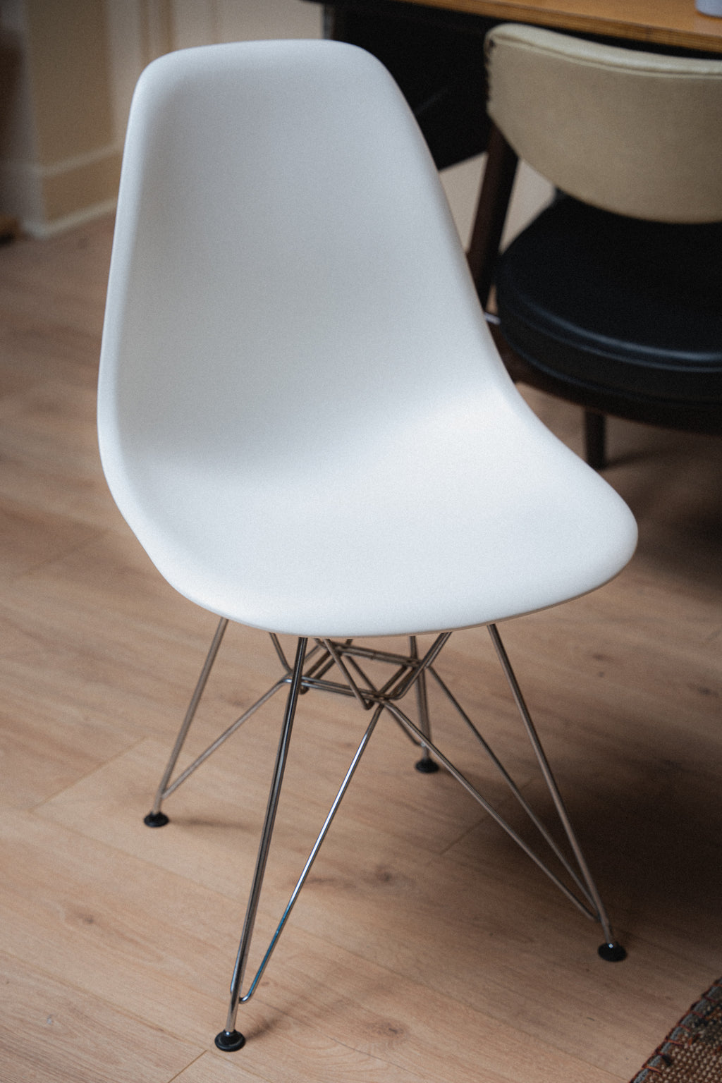 Eames Molded Plastic Chairs for Herman Miller (Set of 4)