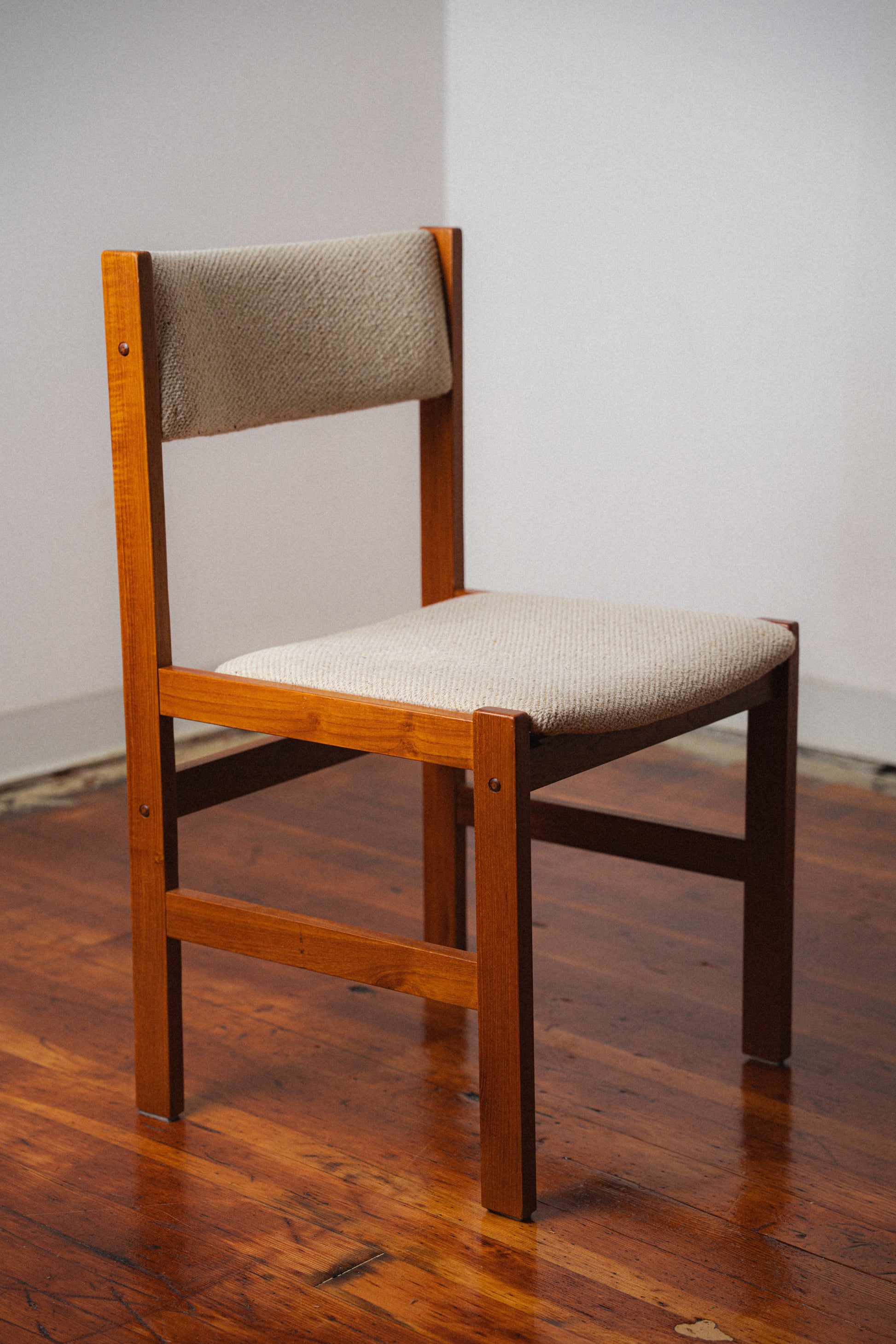 Set of 4 Teak Dining Chairs by Sun Furniture Co.