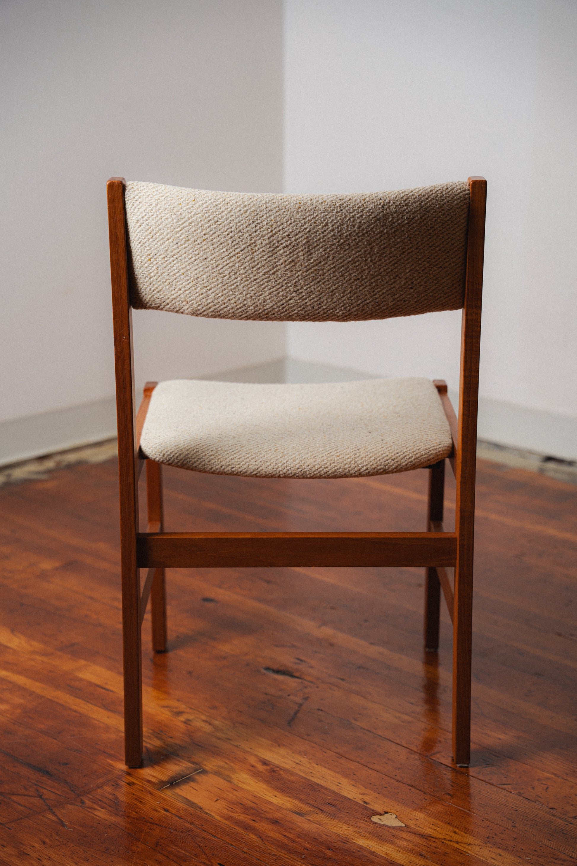 Set of 4 Teak Dining Chairs by Sun Furniture Co.