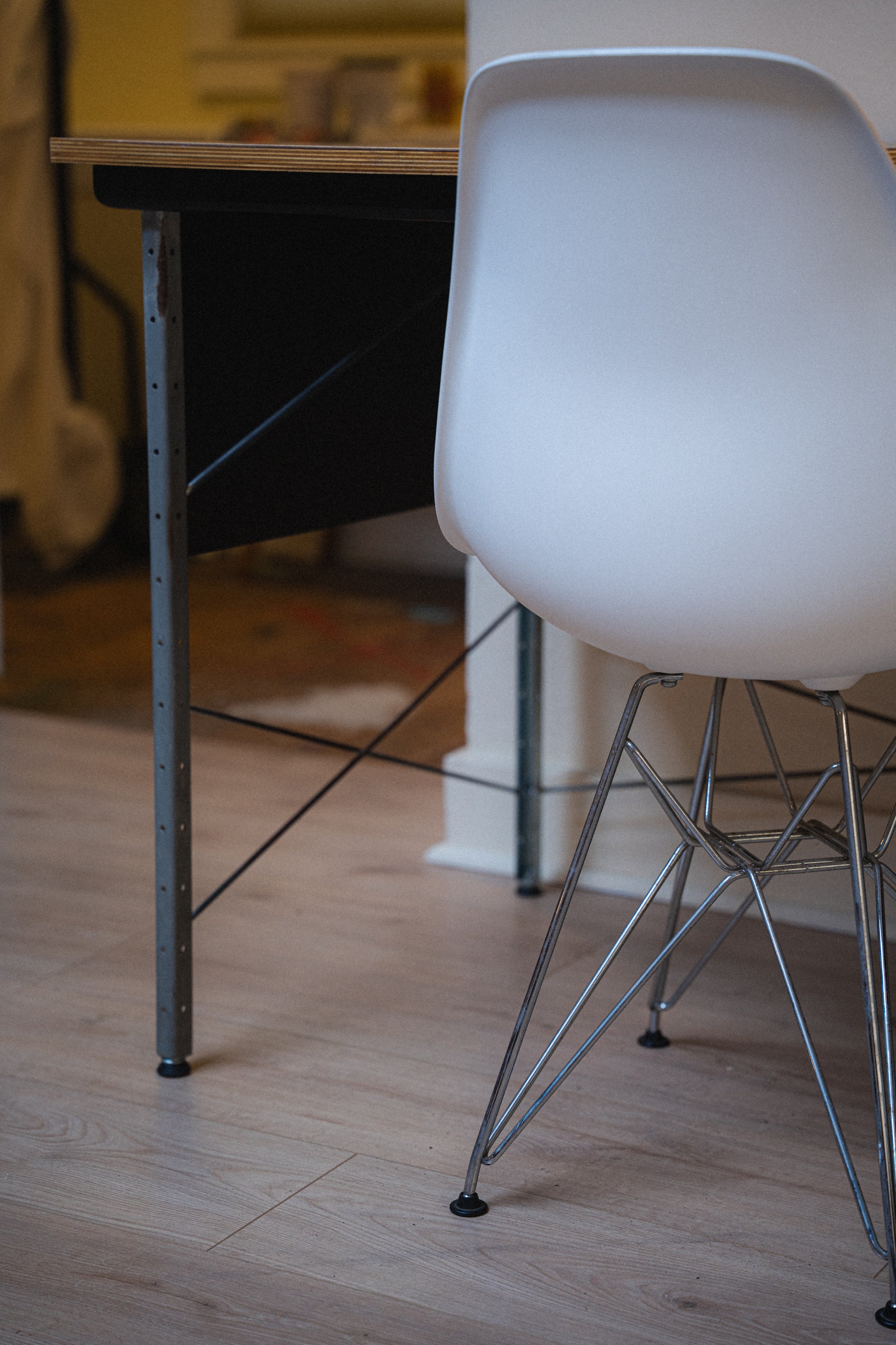 ‘Eames Desk Unit’ by Charles & Ray Eames for Herman Miller