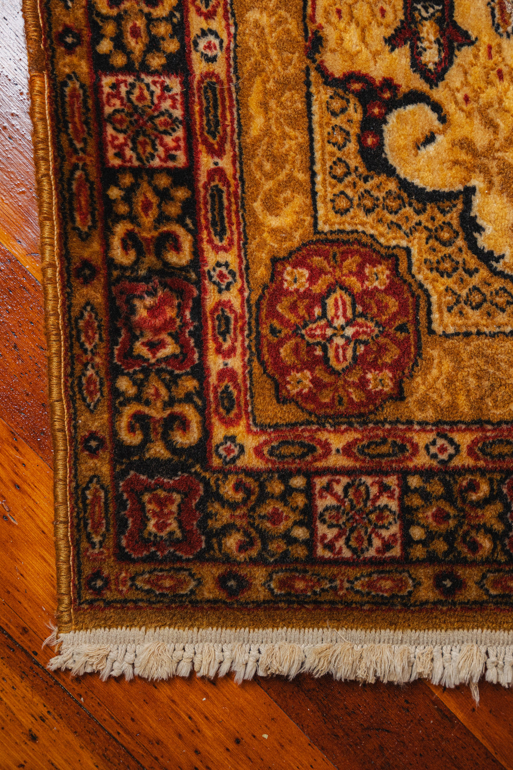 Vintage Turkish Rug 6x9'