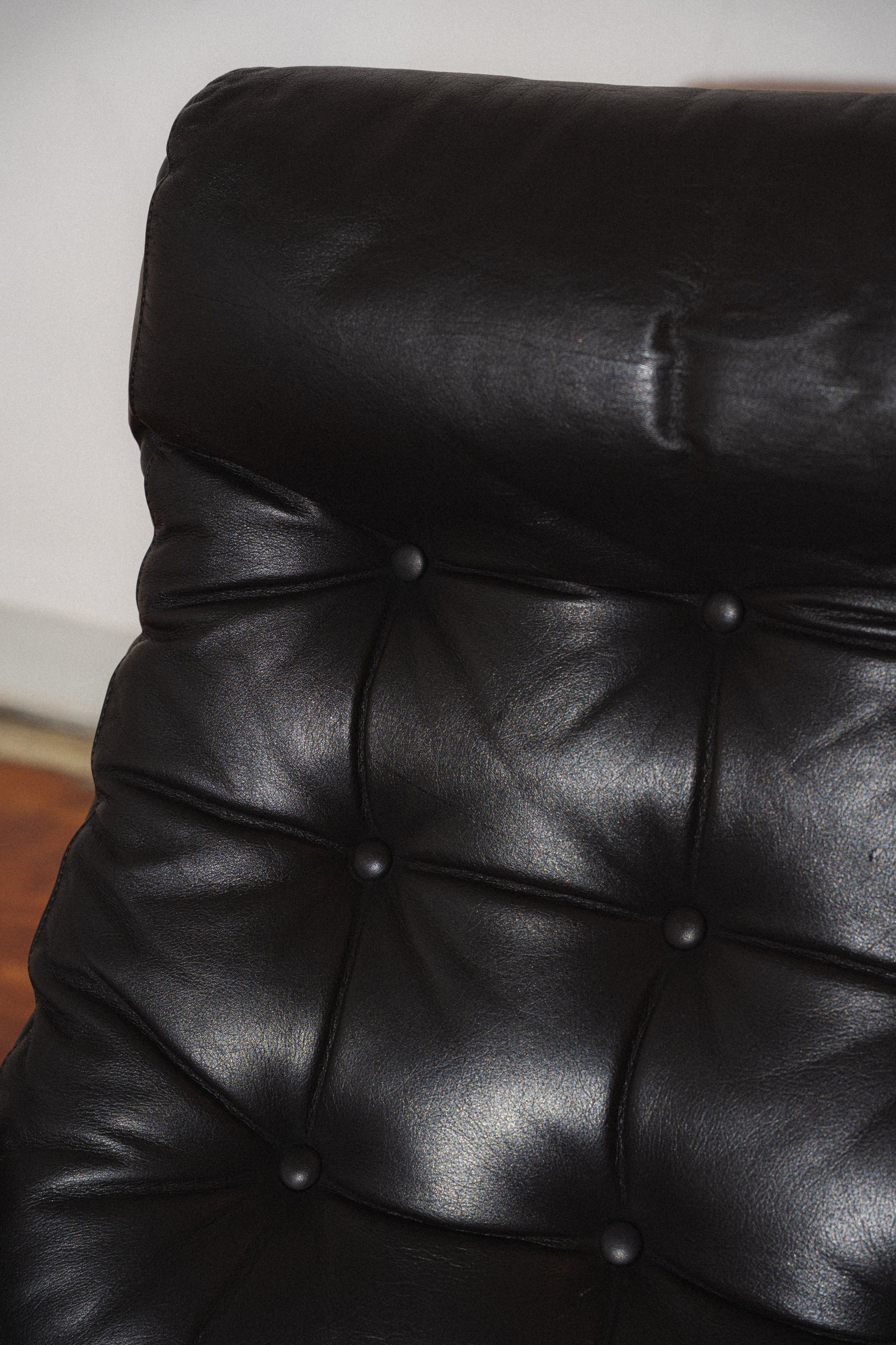 Ekornes Stressless Lounger w/ Ottoman