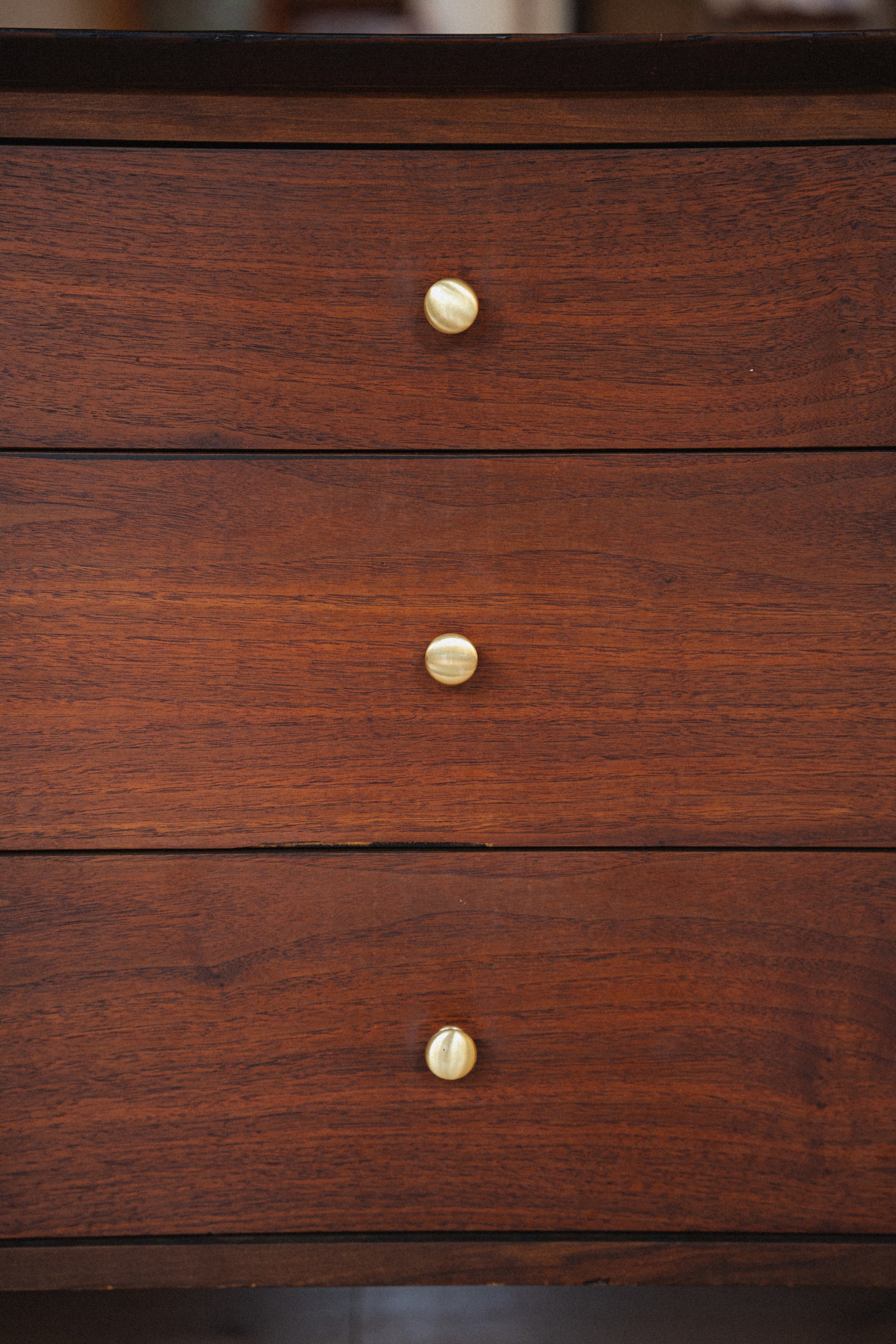 Vega Walnut 9-Drawer Dresser by Morris of California