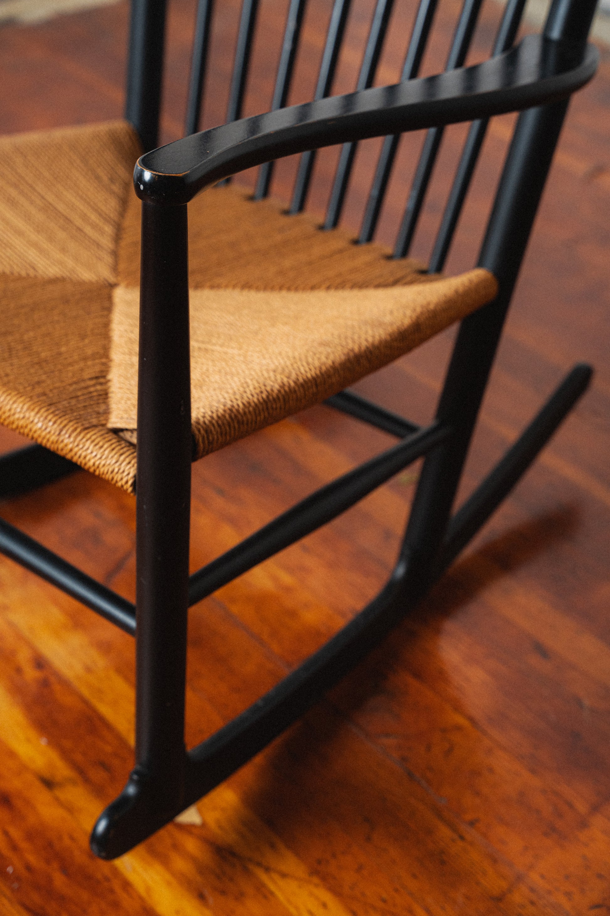 J16 Rocking Chair by Hans Wegner for FDB Møbler