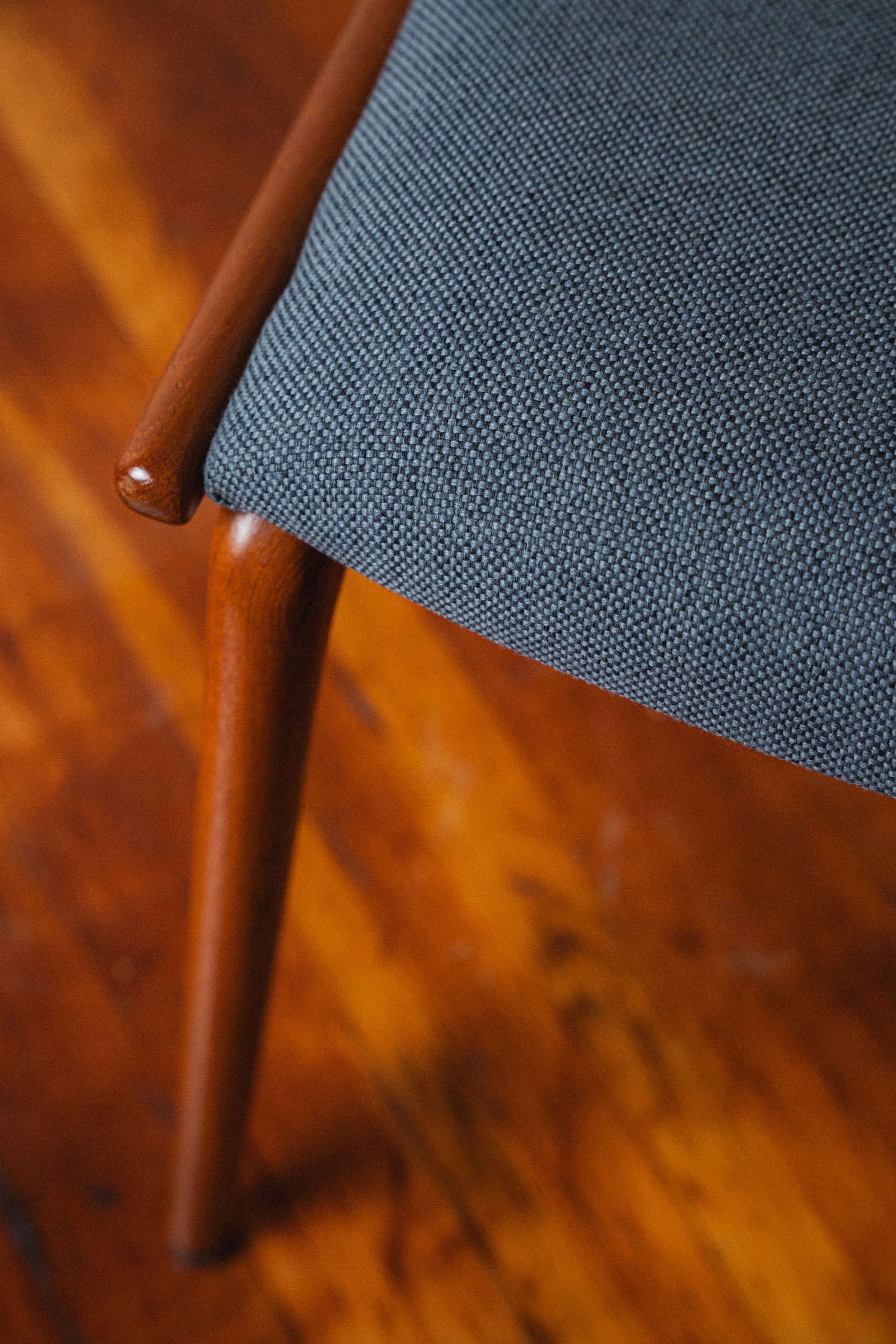 Alfred Christensen  "Boomerang" Chairs, Model 370 for Slagelse Mobelfabrik (Pair)