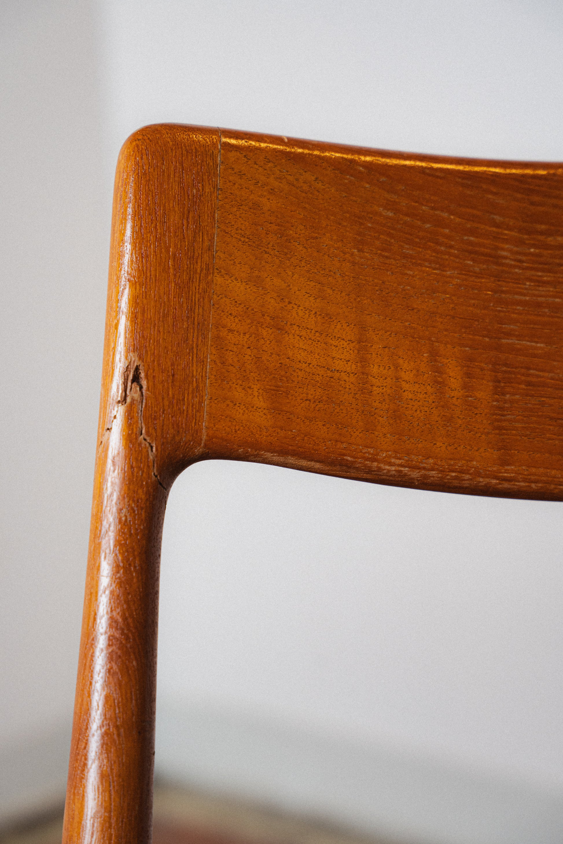 Alfred Christensen  "Boomerang" Chairs, Model 370 for Slagelse Mobelfabrik (Pair)