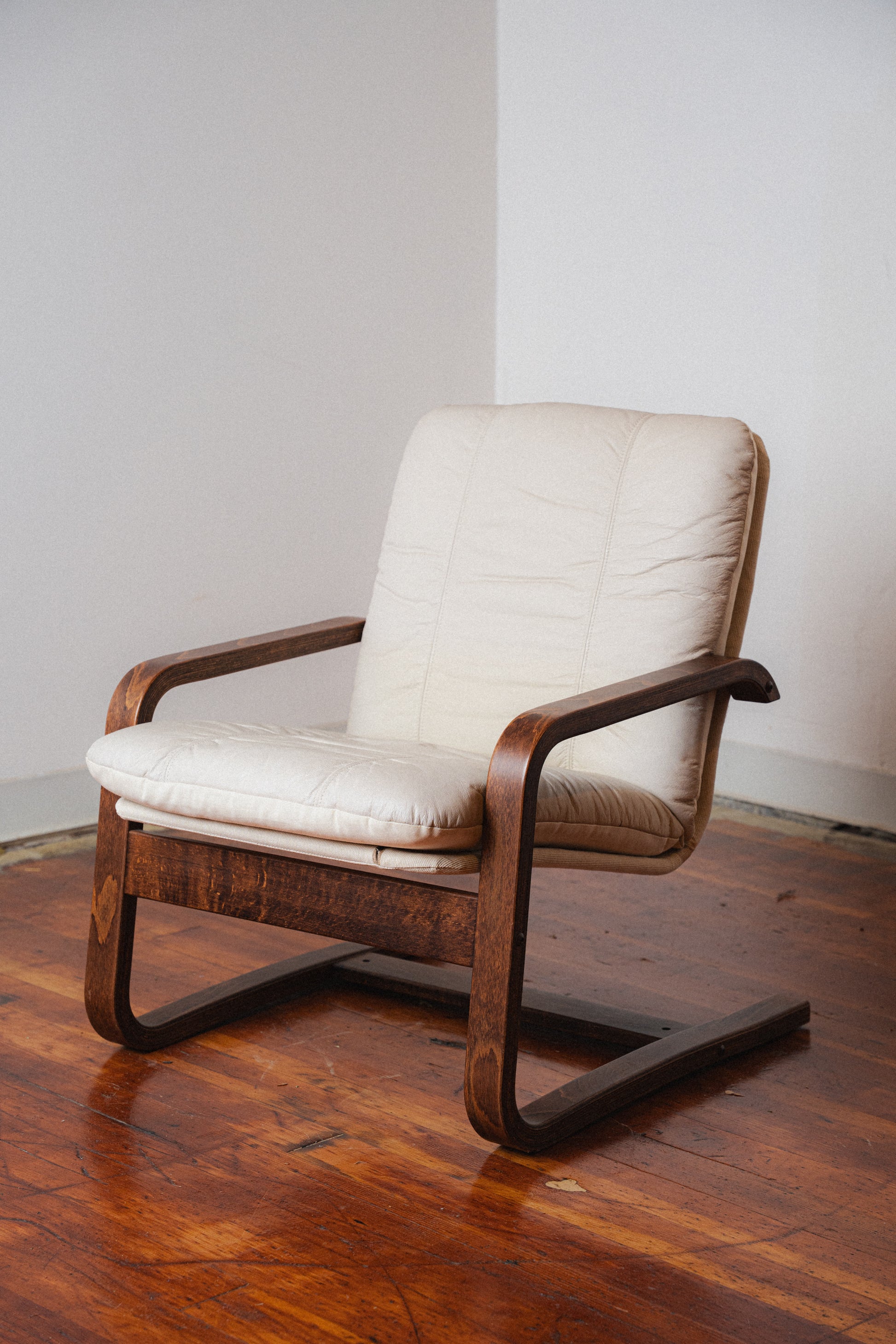 Bent Rosewood Lounge Chairs by Westnofa
