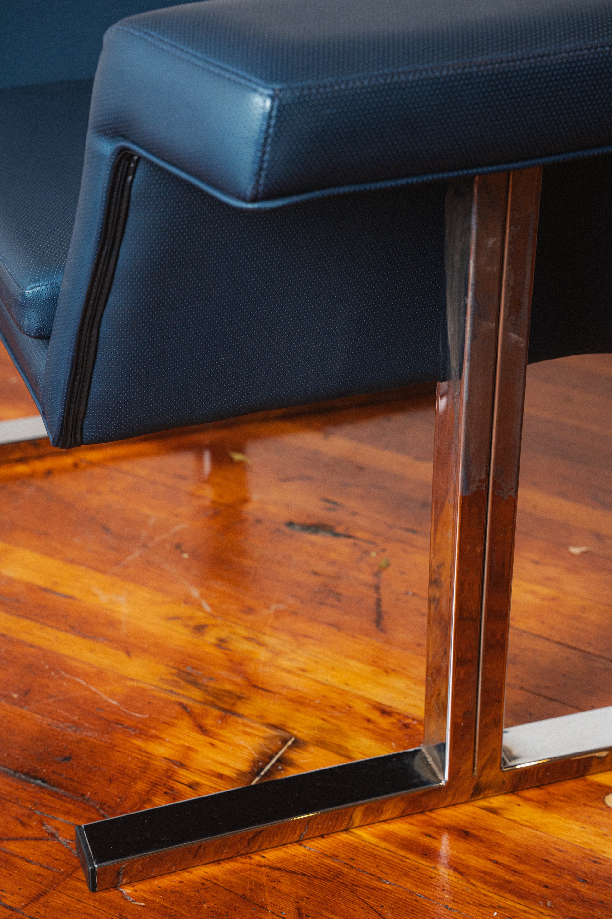 Battlestar Galactica Prop Lounge Chair