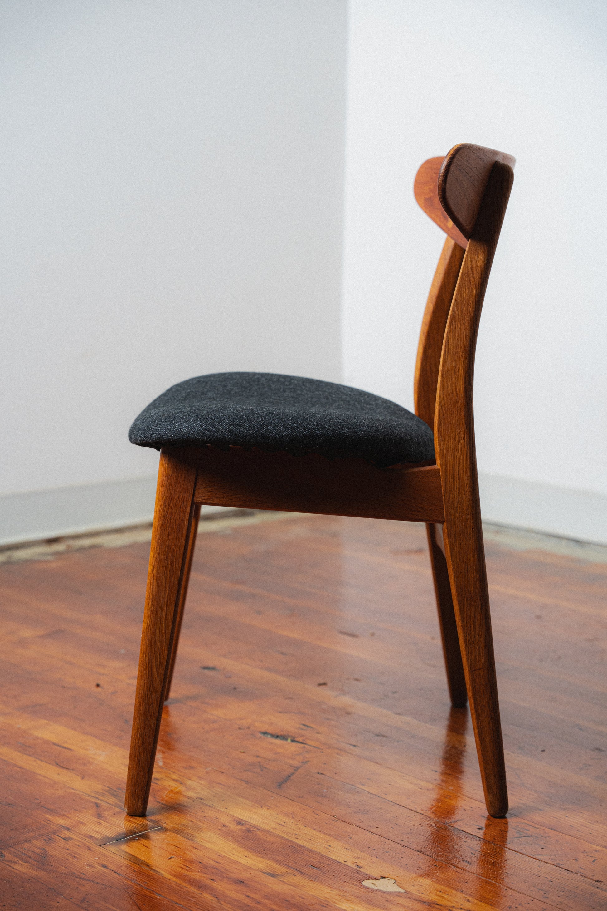 CH30 Chair by Hans Wegner for Carl Hansen & Son