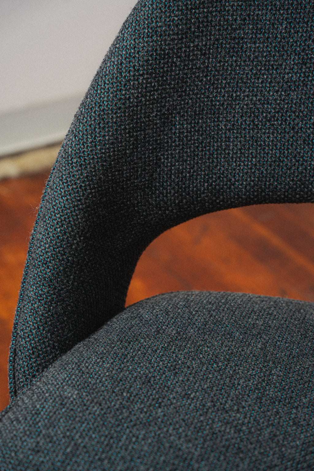 Executive Chair (Armless) by Eero Saarinen for Knoll