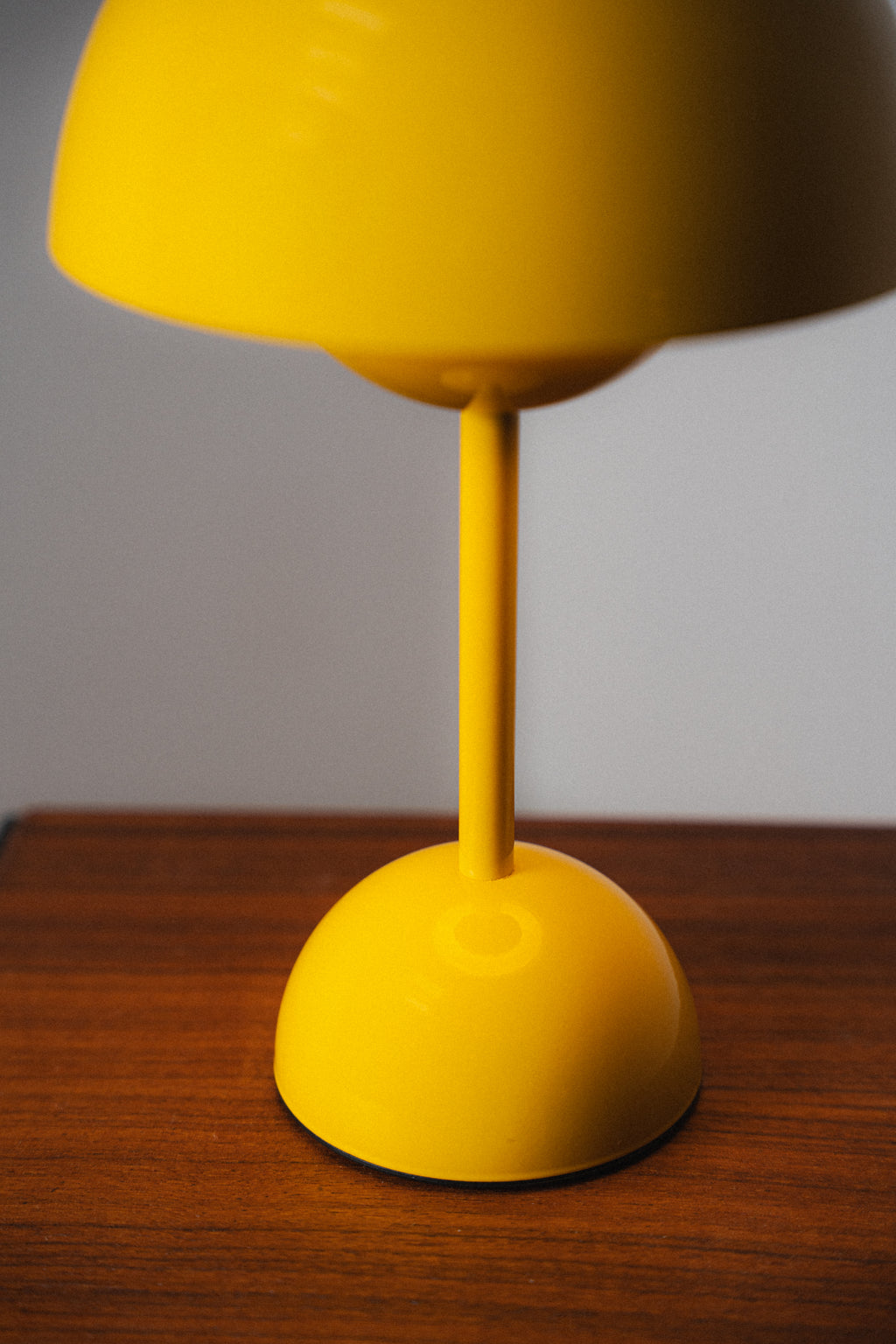 Postmodern Mushroom Table Lamp