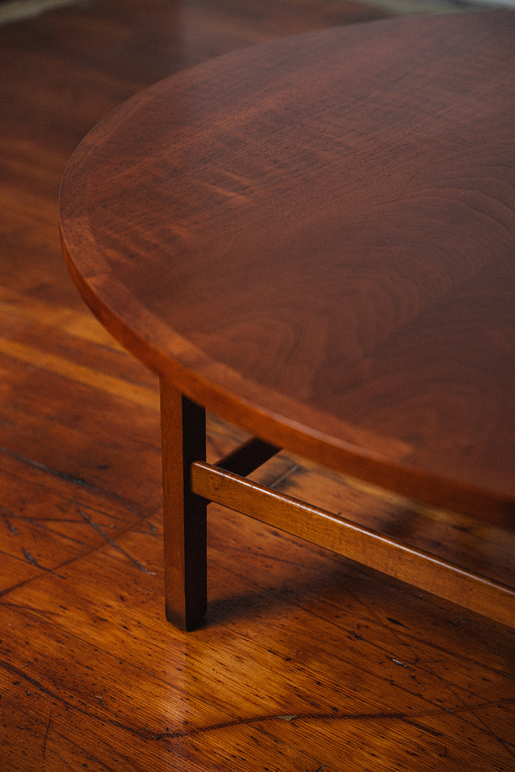 Round "Delineator" Coffee Table by Paul McCobb for Lane