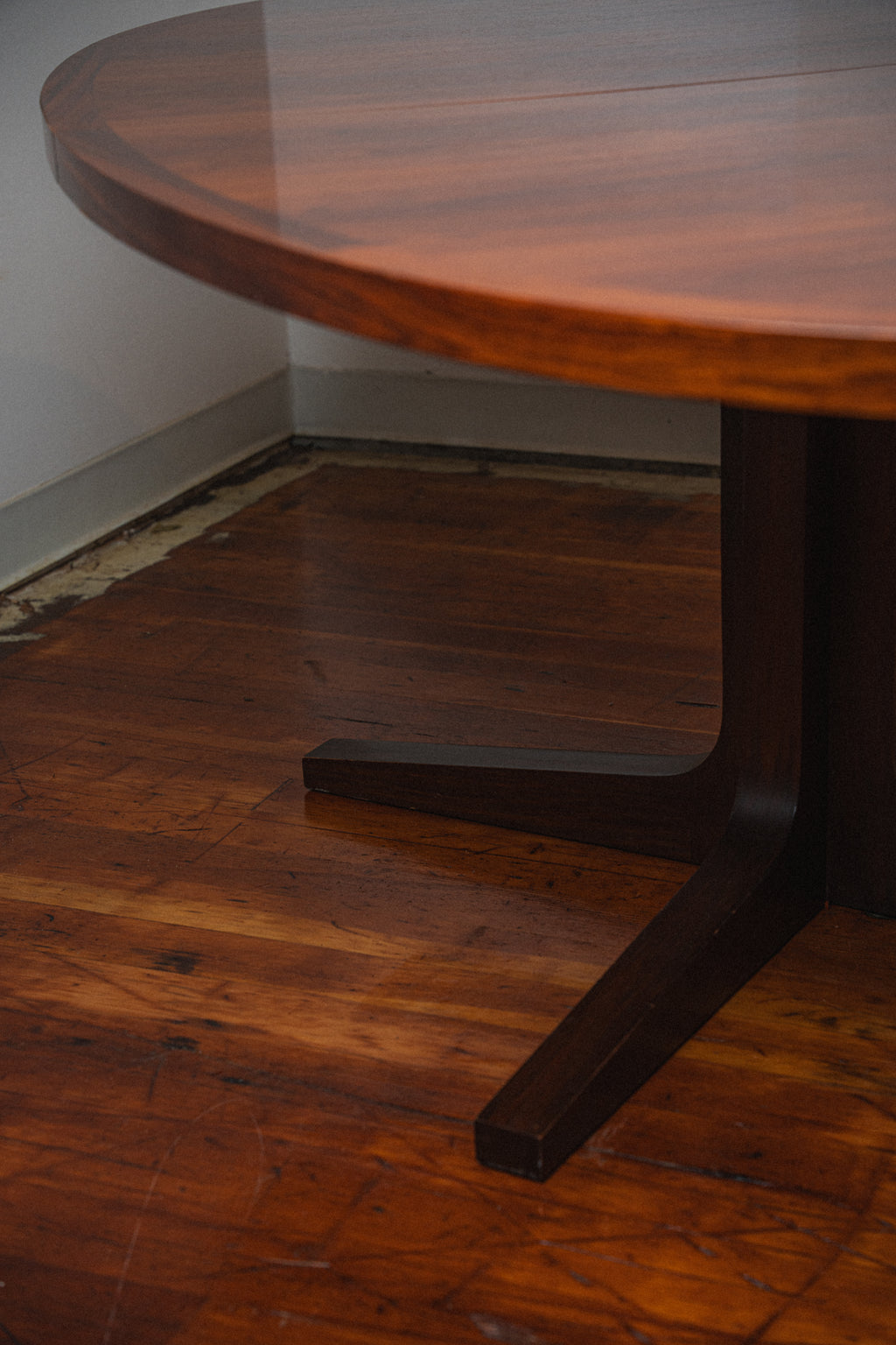 Danish Rosewood Dining Table w/ 2 Leaves by Dyrlund
