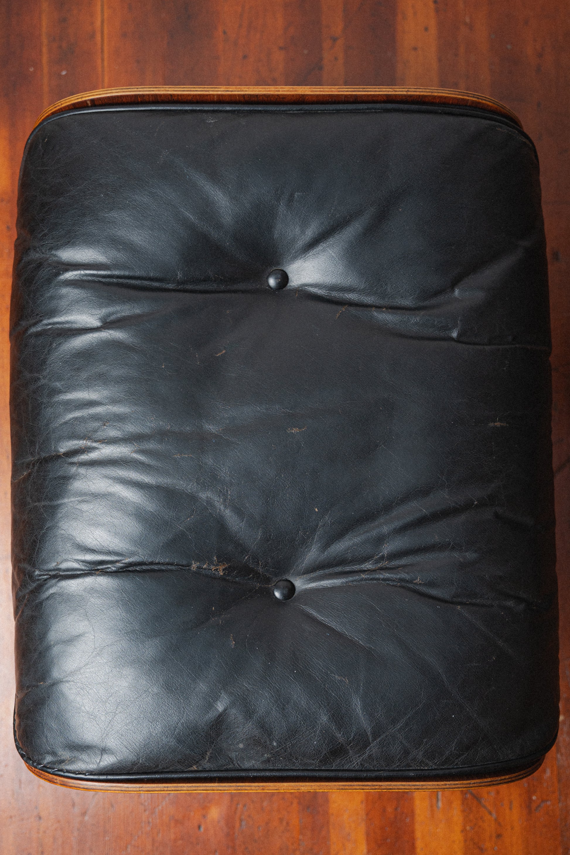 1960s 2nd Generation Eames 670 Lounge Chair with 671 Ottoman by Charles & Ray Eames for Herman Miller