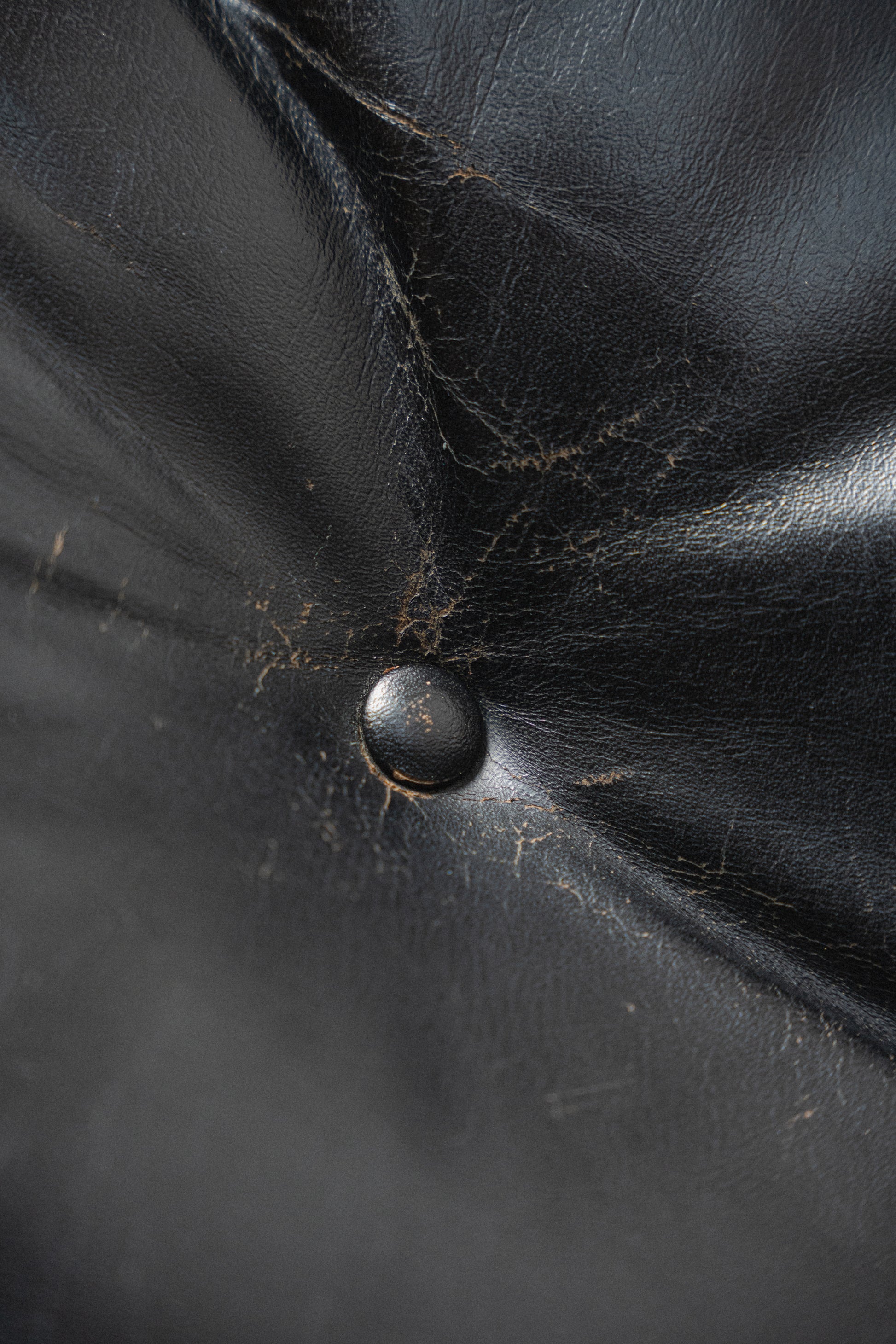 1960s 2nd Generation Eames 670 Lounge Chair with 671 Ottoman by Charles & Ray Eames for Herman Miller