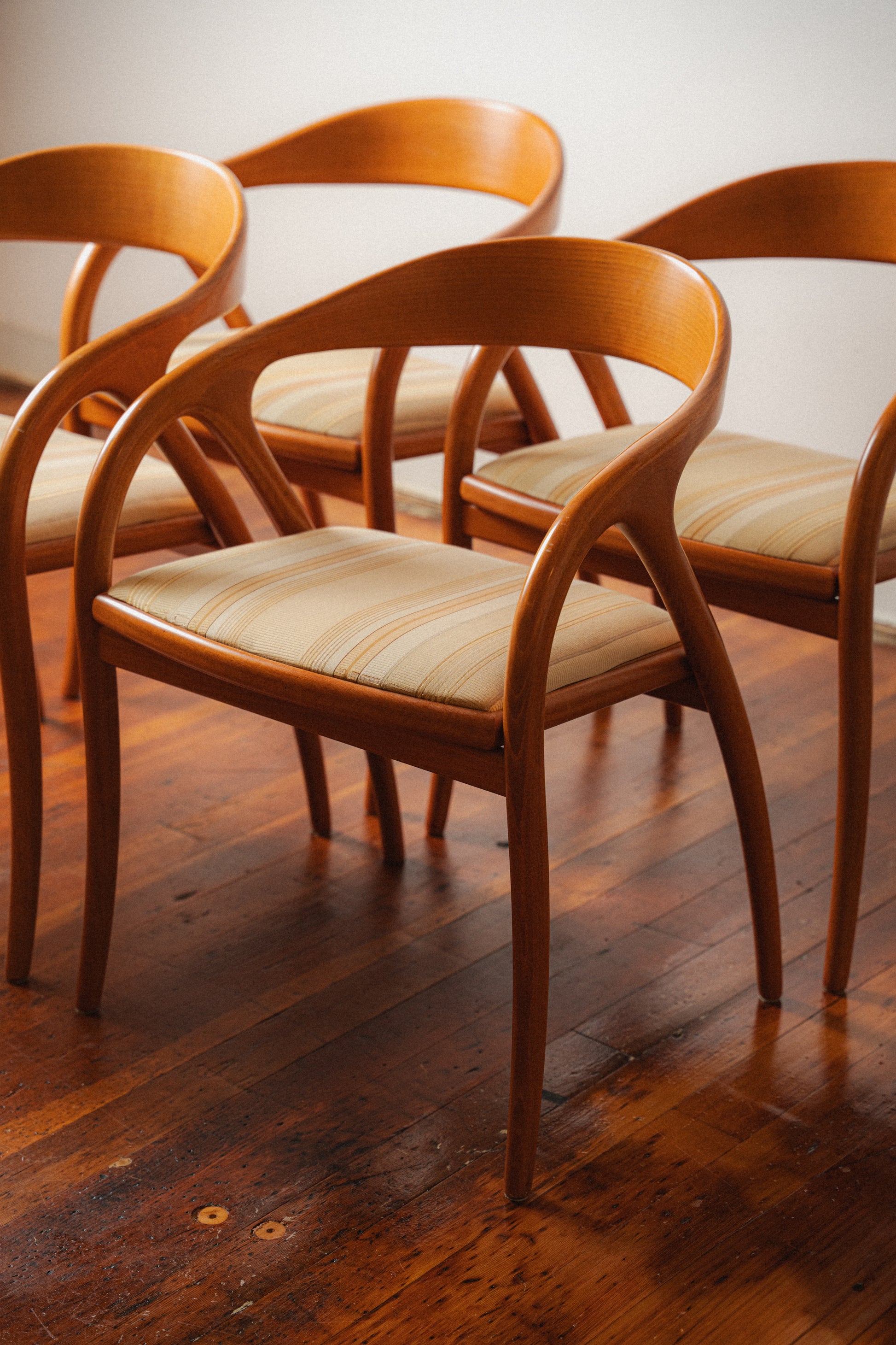 Italian Postmodern Sculptured Cherrywood Chairs by Antonio Sibau (Set of 4)