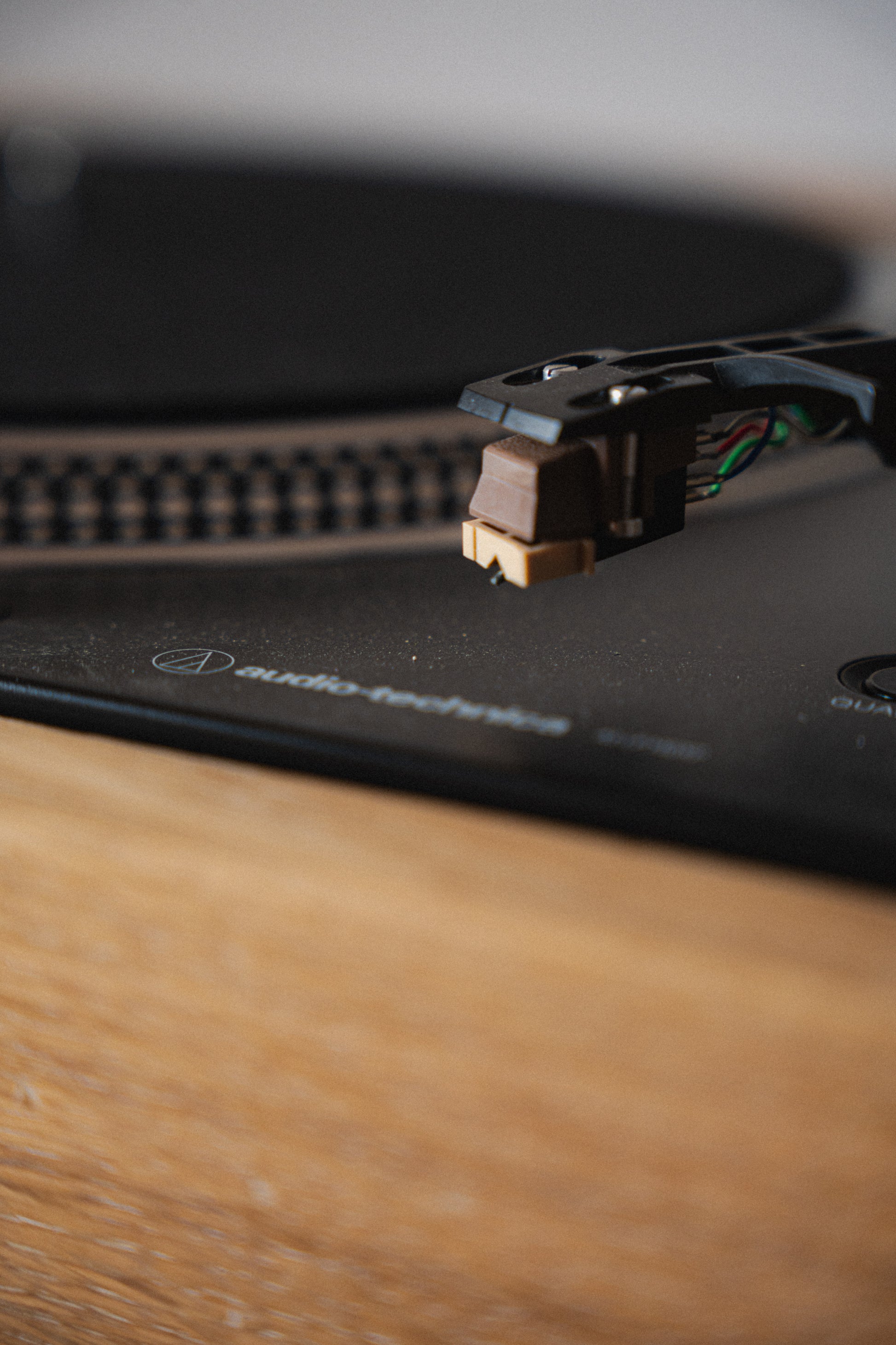 White Oak Record Table & Speakers by Ara Suhadolnik